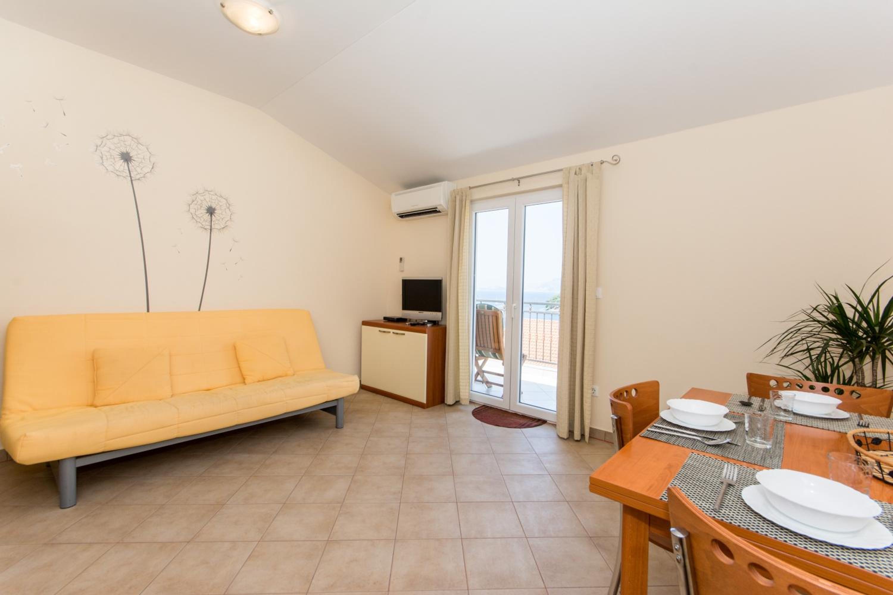 Apartments Dadic view 5