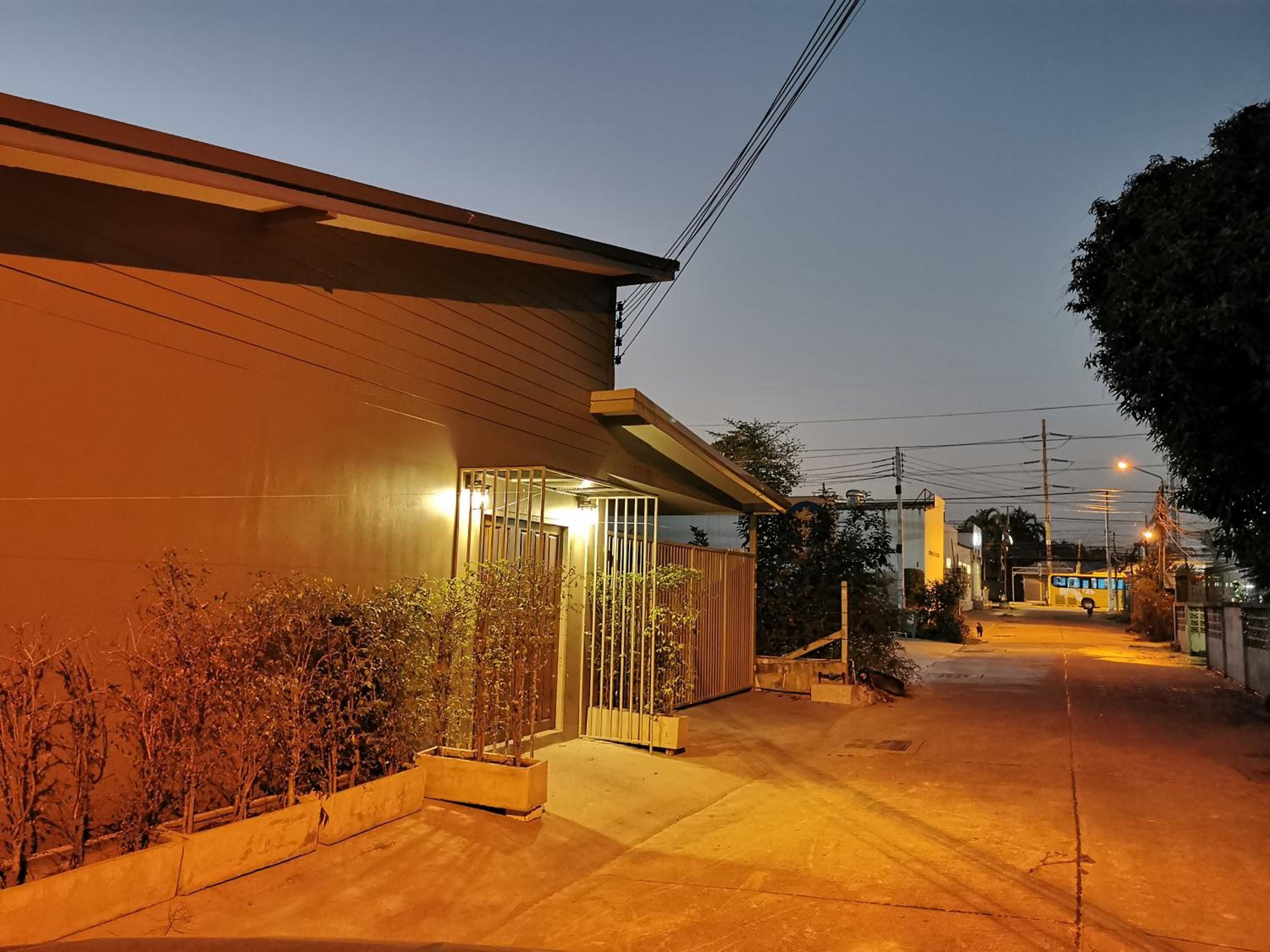 Hotel Thepprasit Cosy - Image 1