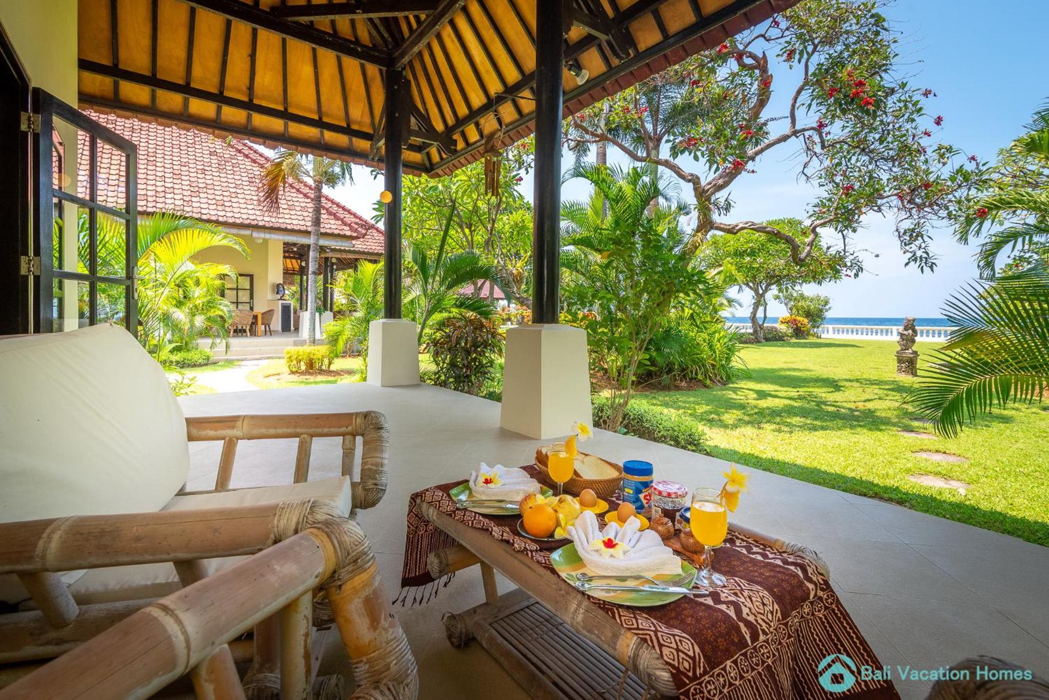Beachfront Villa at Lovina 10P, Pool, BBQ view 3