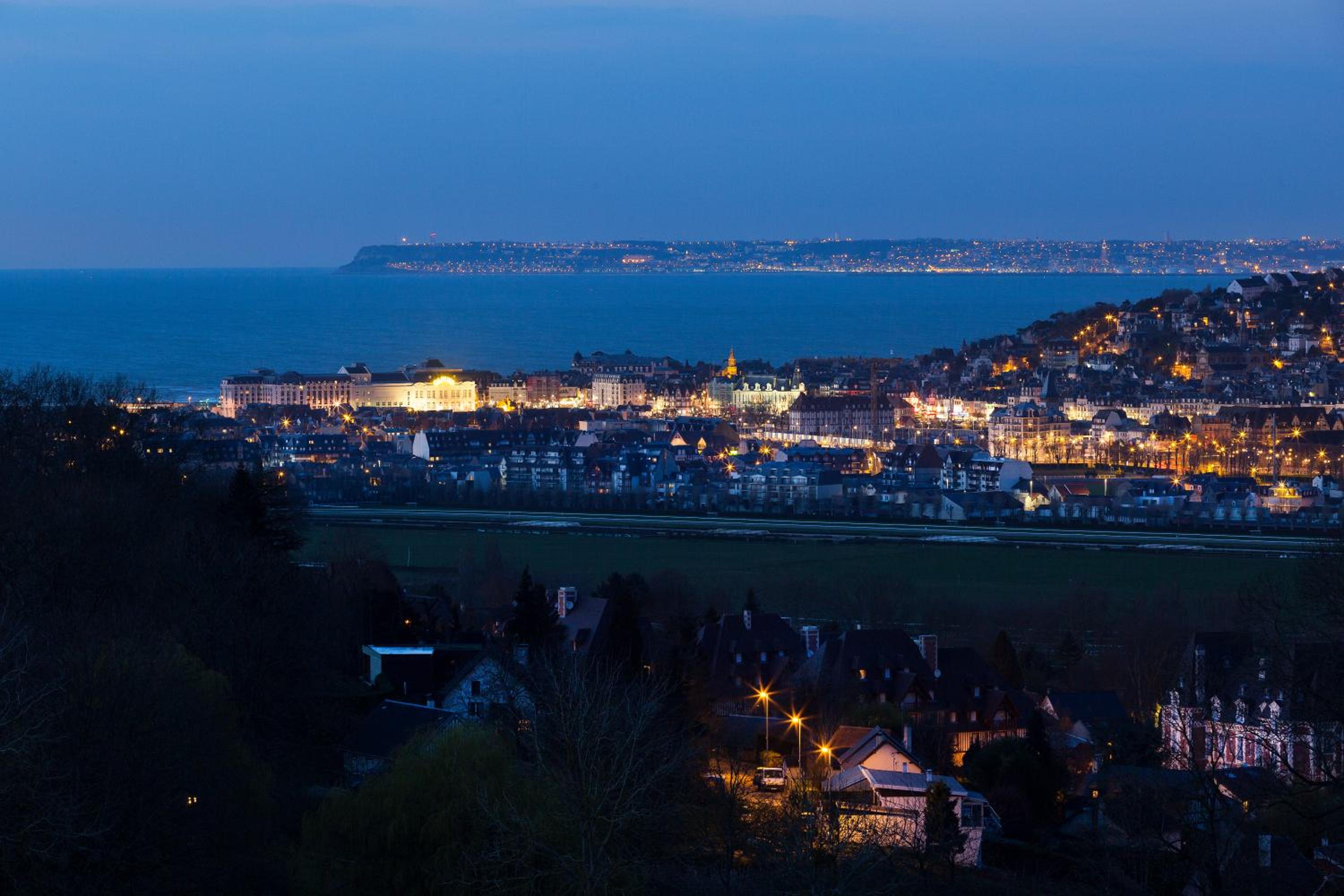 Deauville Vacations - Hotel Barriere L'Hotel du Golf - Property Image 4