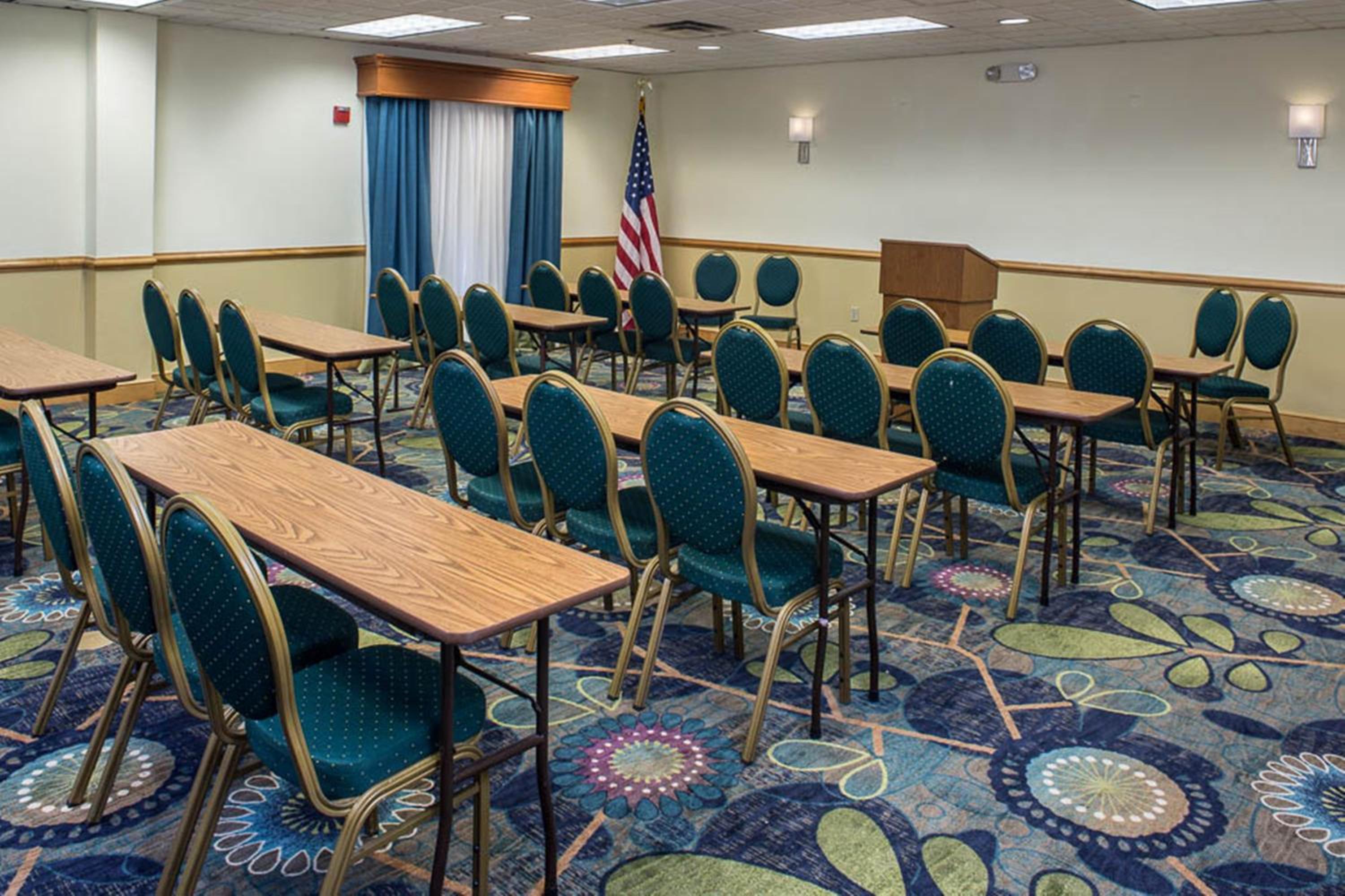 Orlando Vacations - Holiday Inn Express - Clermont, an IHG Hotel - Property Image 6
