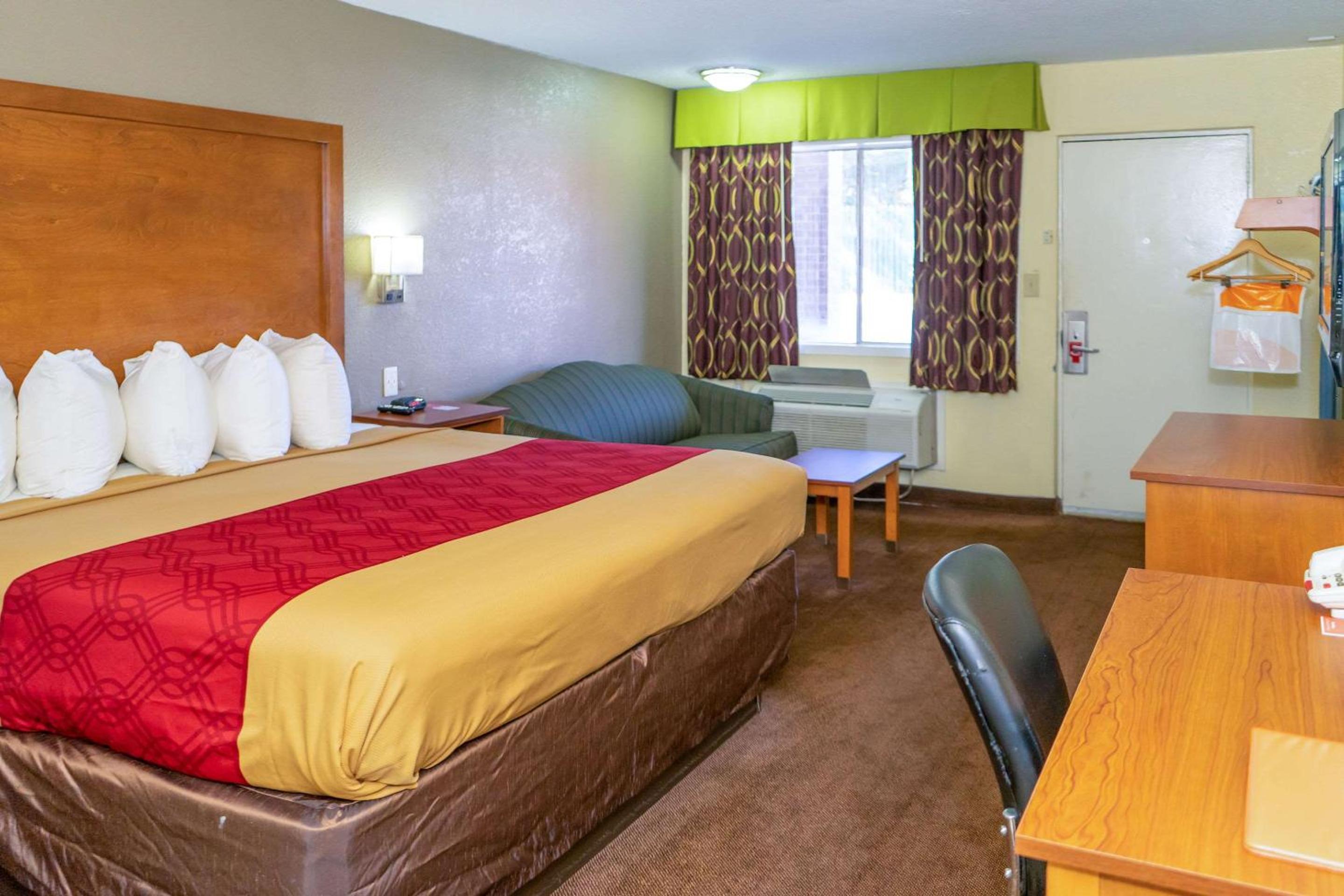 Park Inn by Radisson, Weldon - Roanoke Rapids