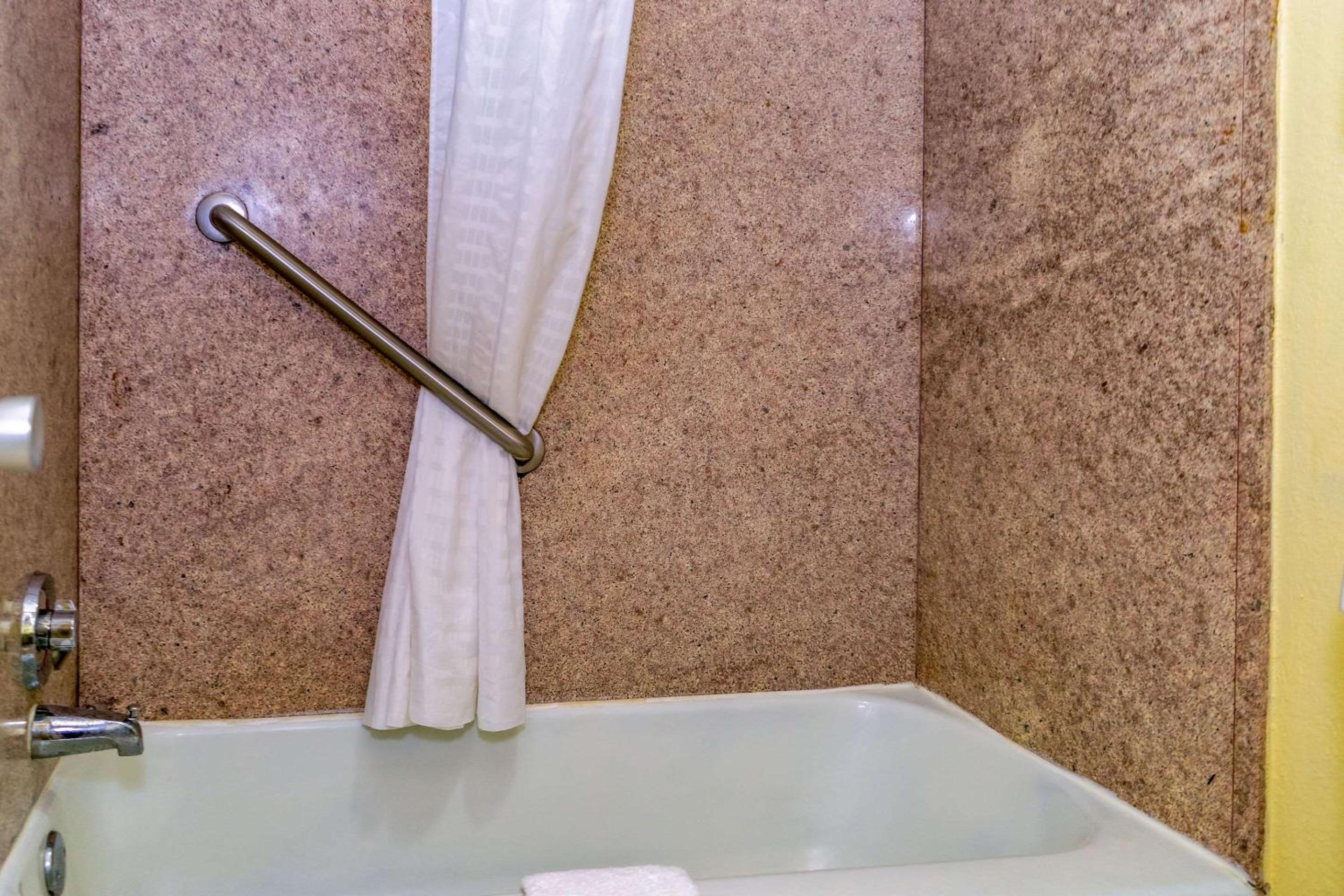 Park Inn by Radisson, Weldon - Roanoke Rapids