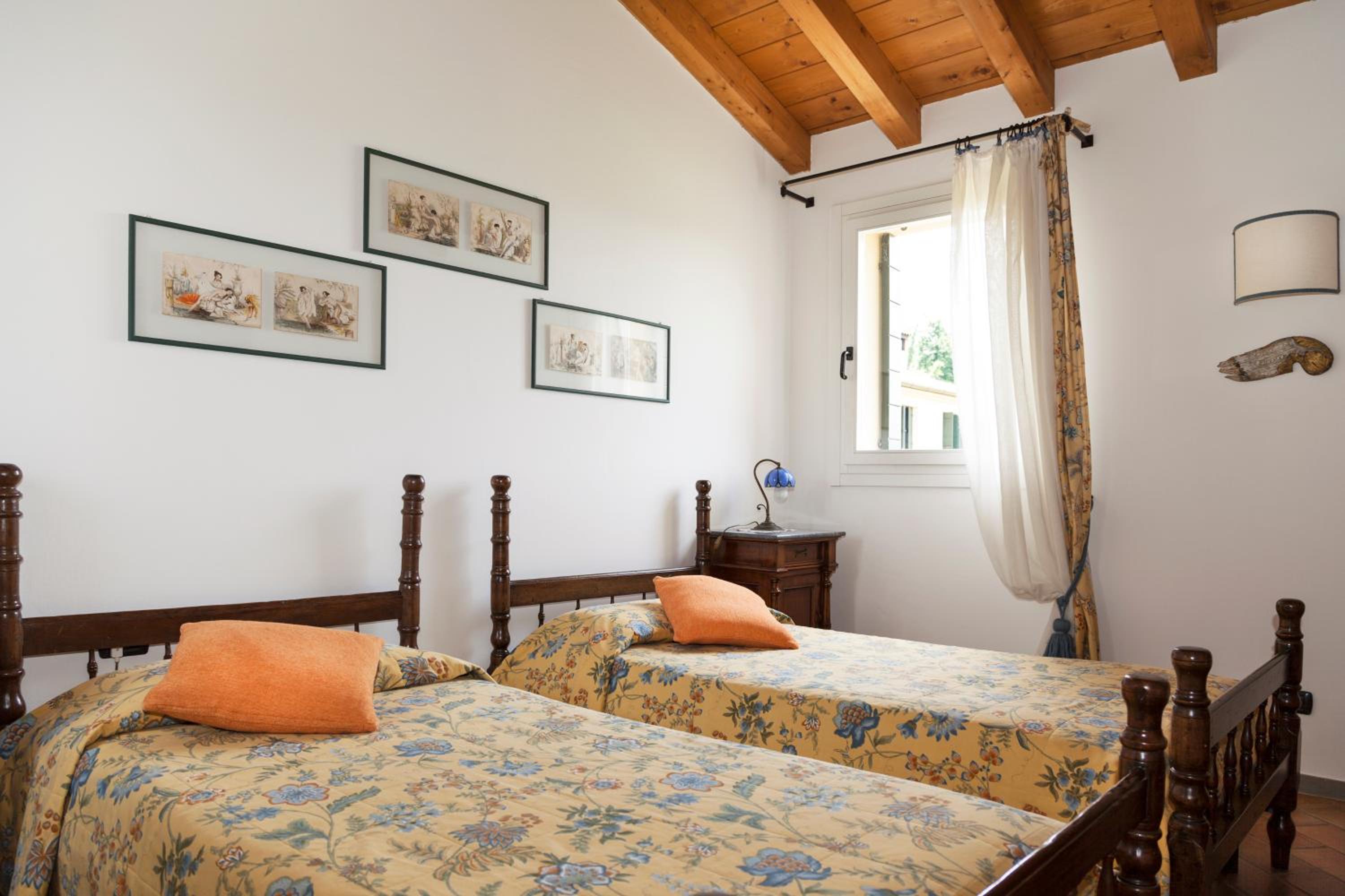 Agriturismo Terre Bianche