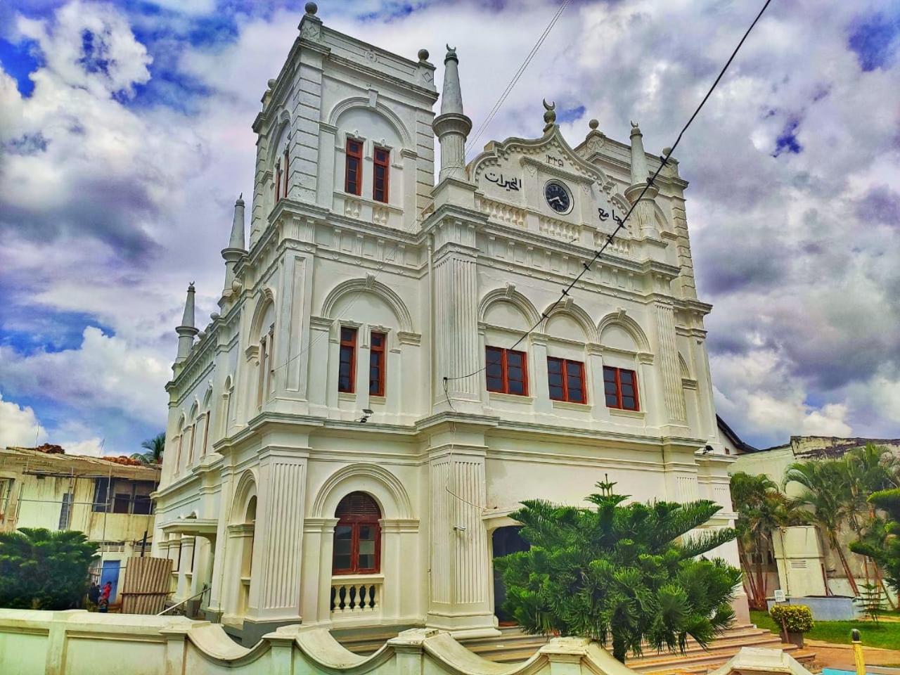 Southern Comforts - Galle Fort