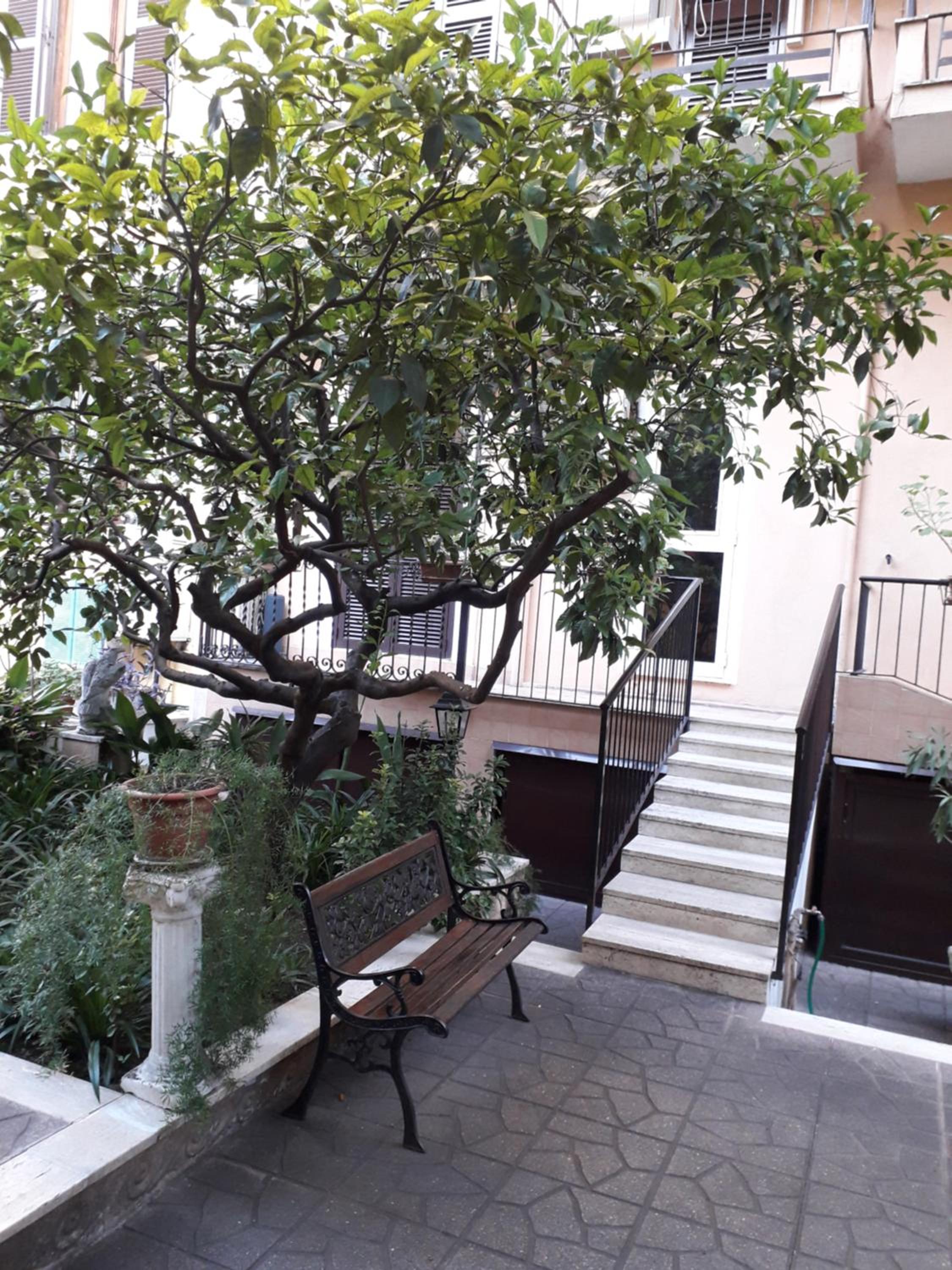 Gioia Guest House