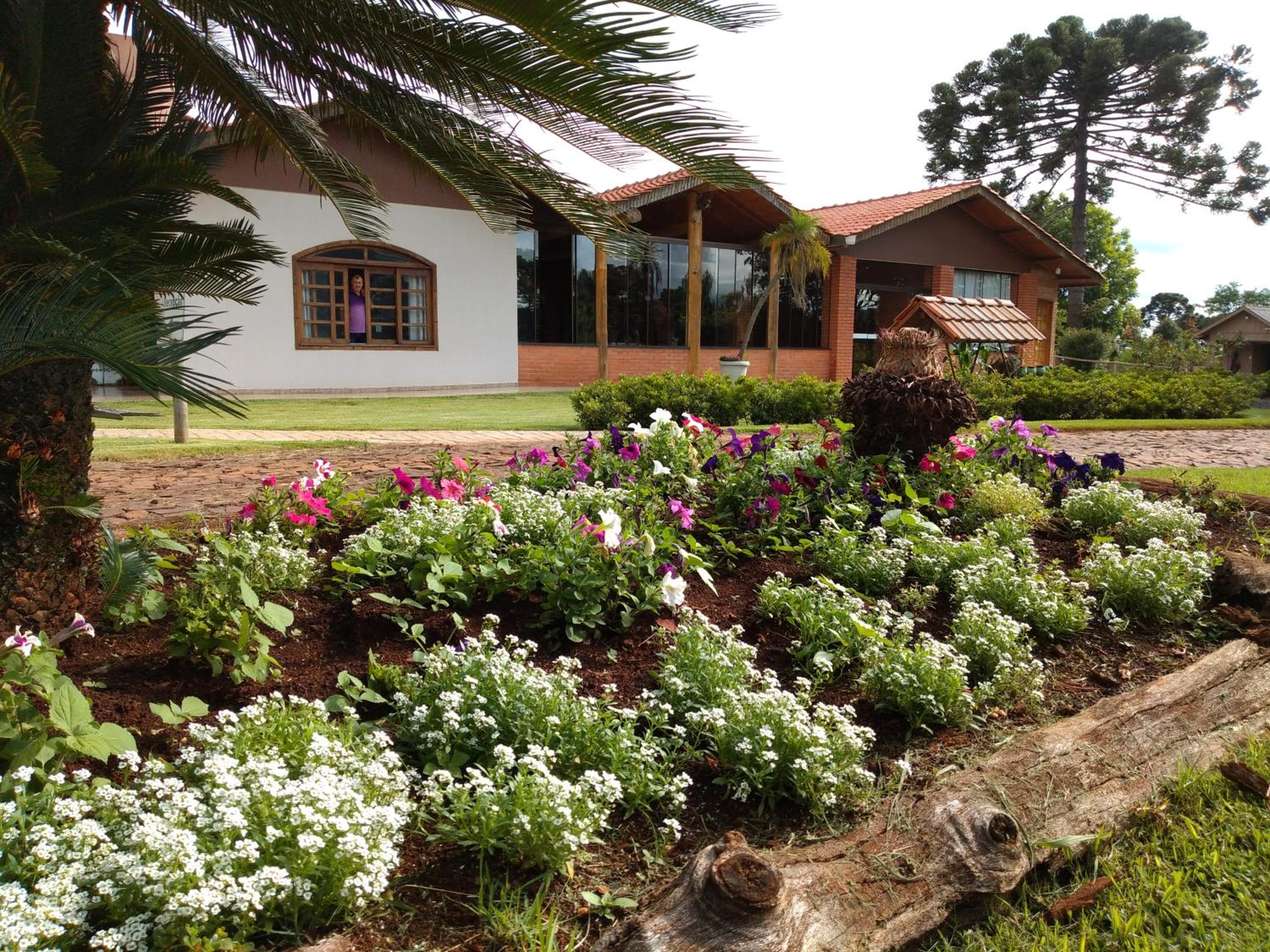 Hotel e Camping Espaço Verde Pousada