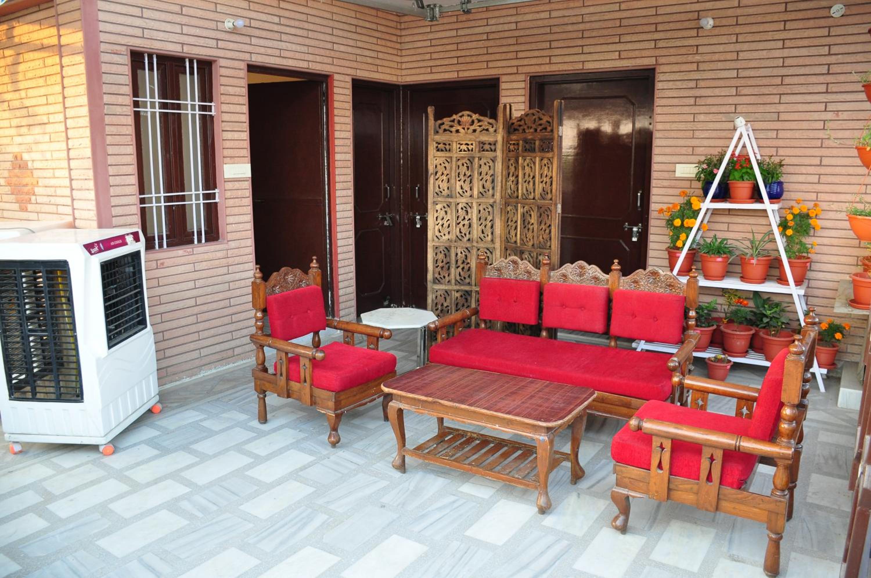 Photo 6
