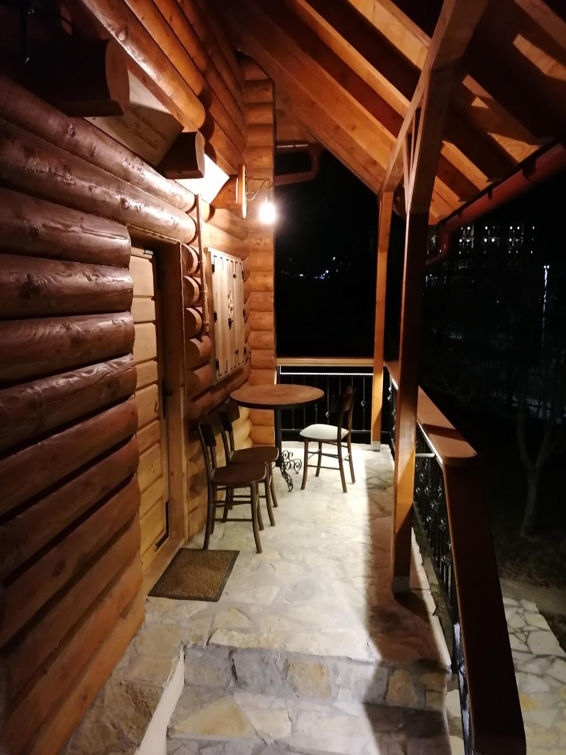 Photo 43