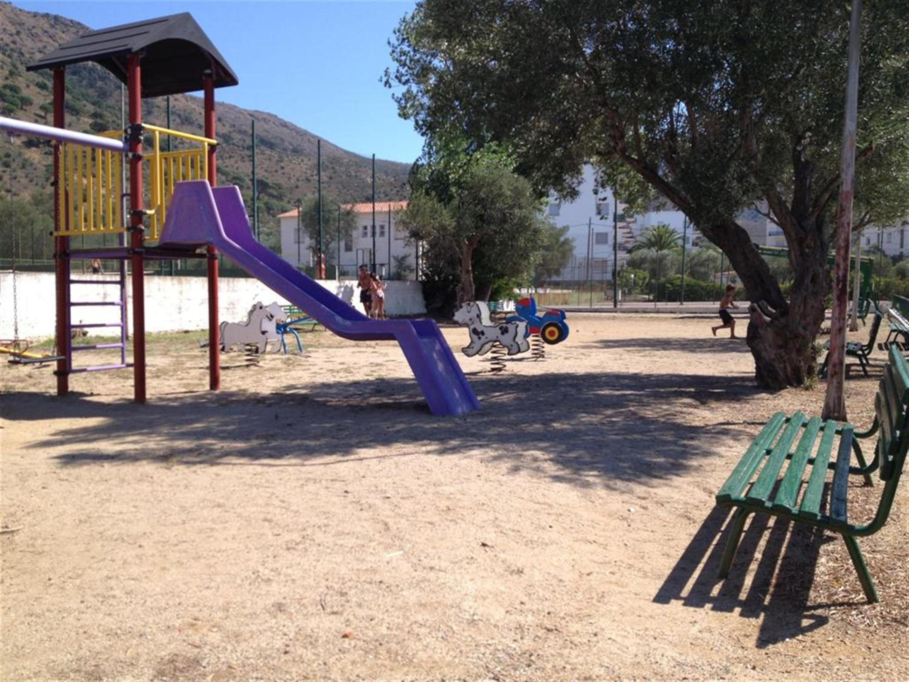 Photo 48