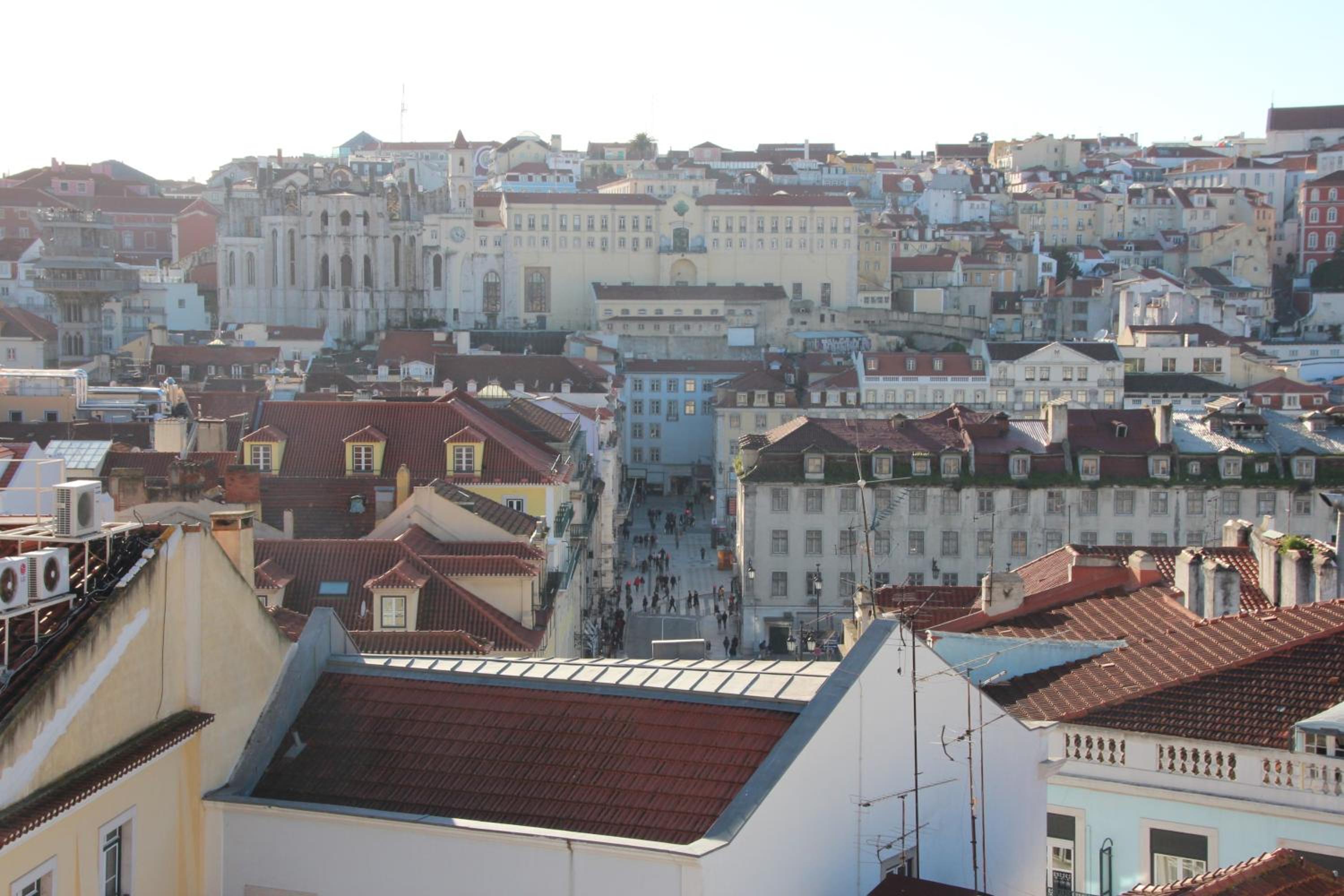 Largo Trigueiros Light-Filled Loft Apartment view 2