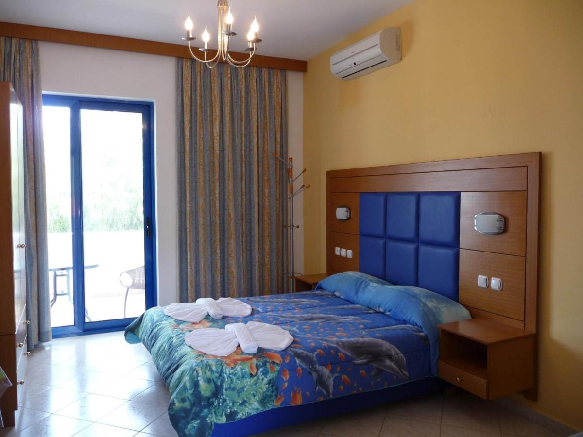 Irinoula Apartments