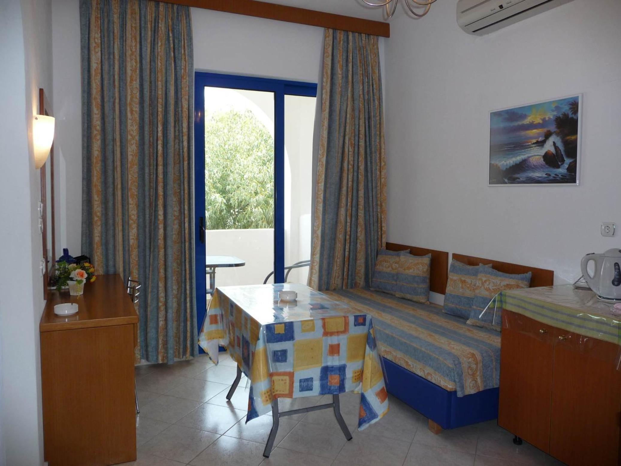 Irinoula Apartments