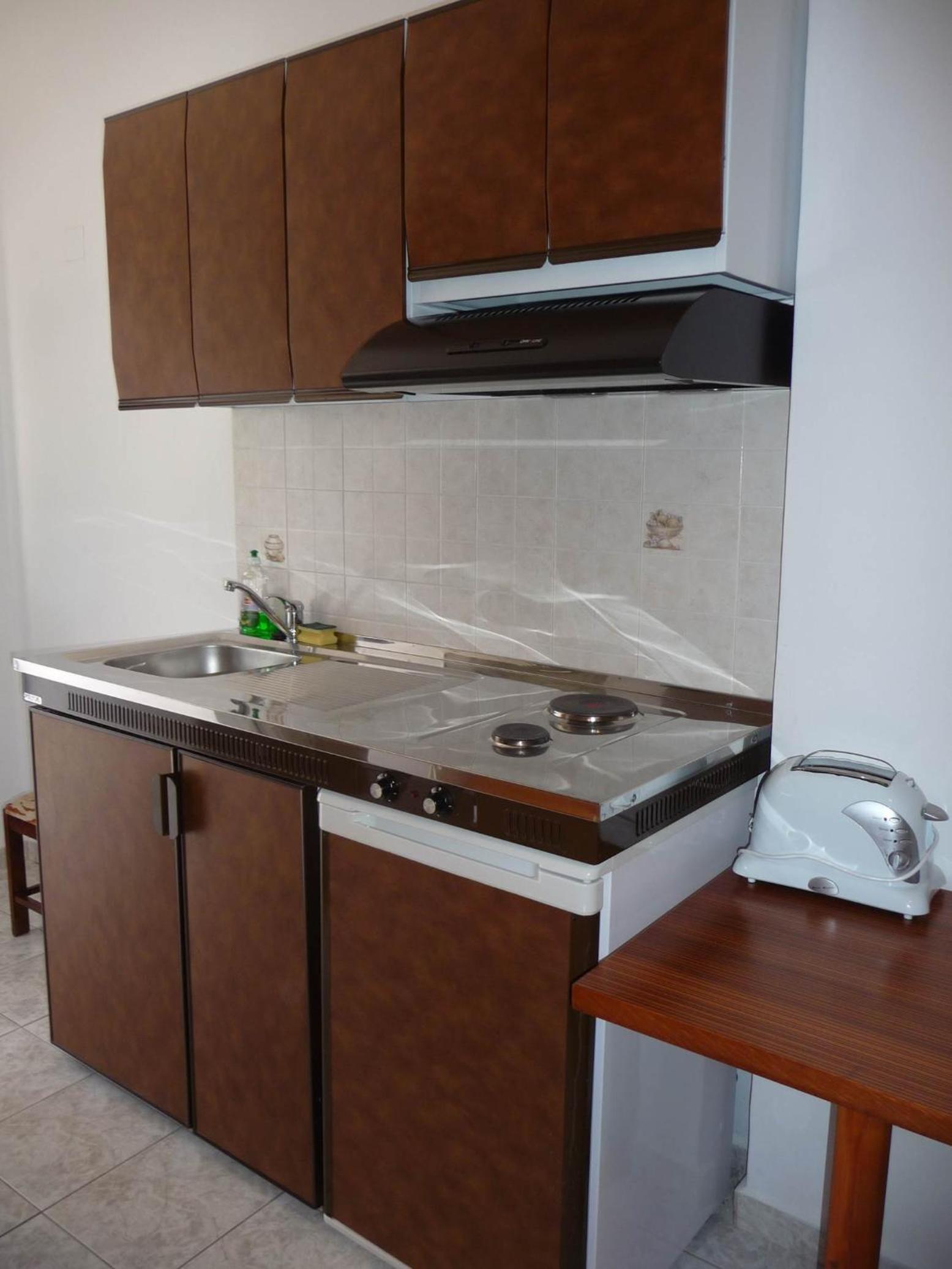 Irinoula Apartments