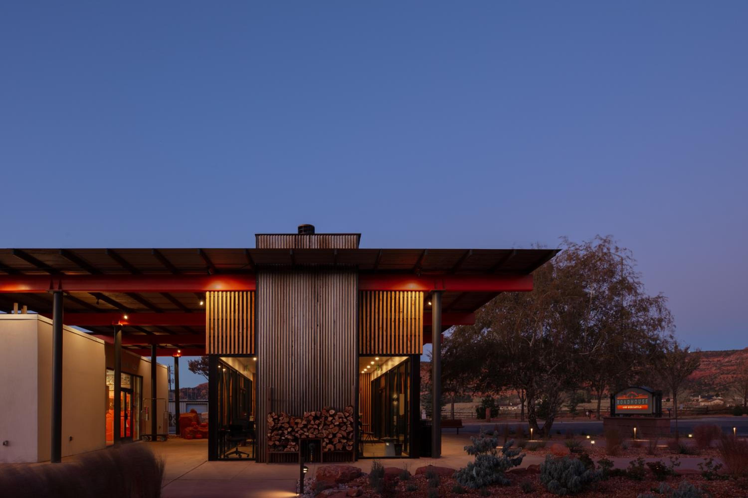 Kanab Vacations - Best Friends Roadhouse and Mercantile - Property Image 20