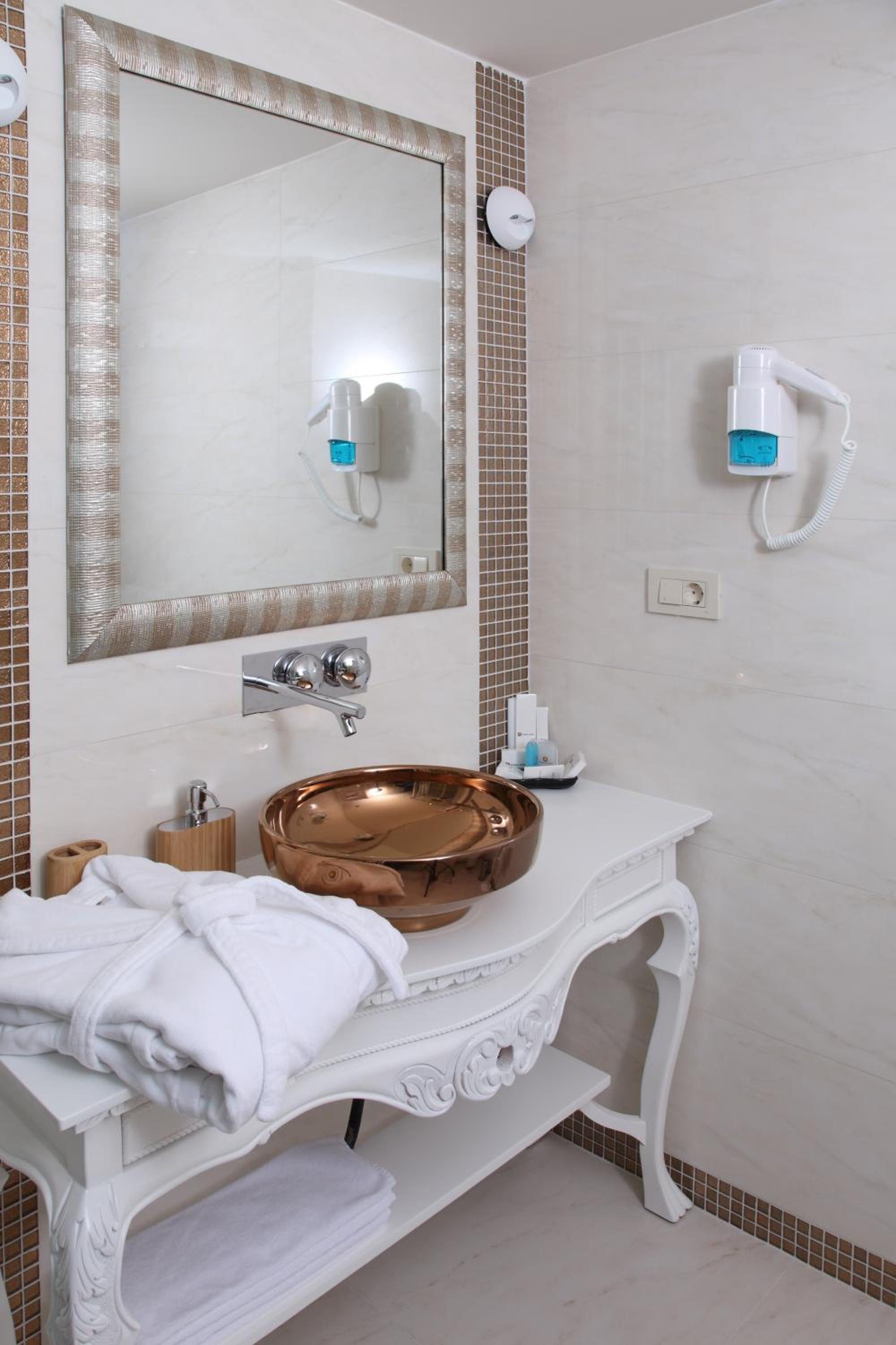 Masel Otel - Image 6