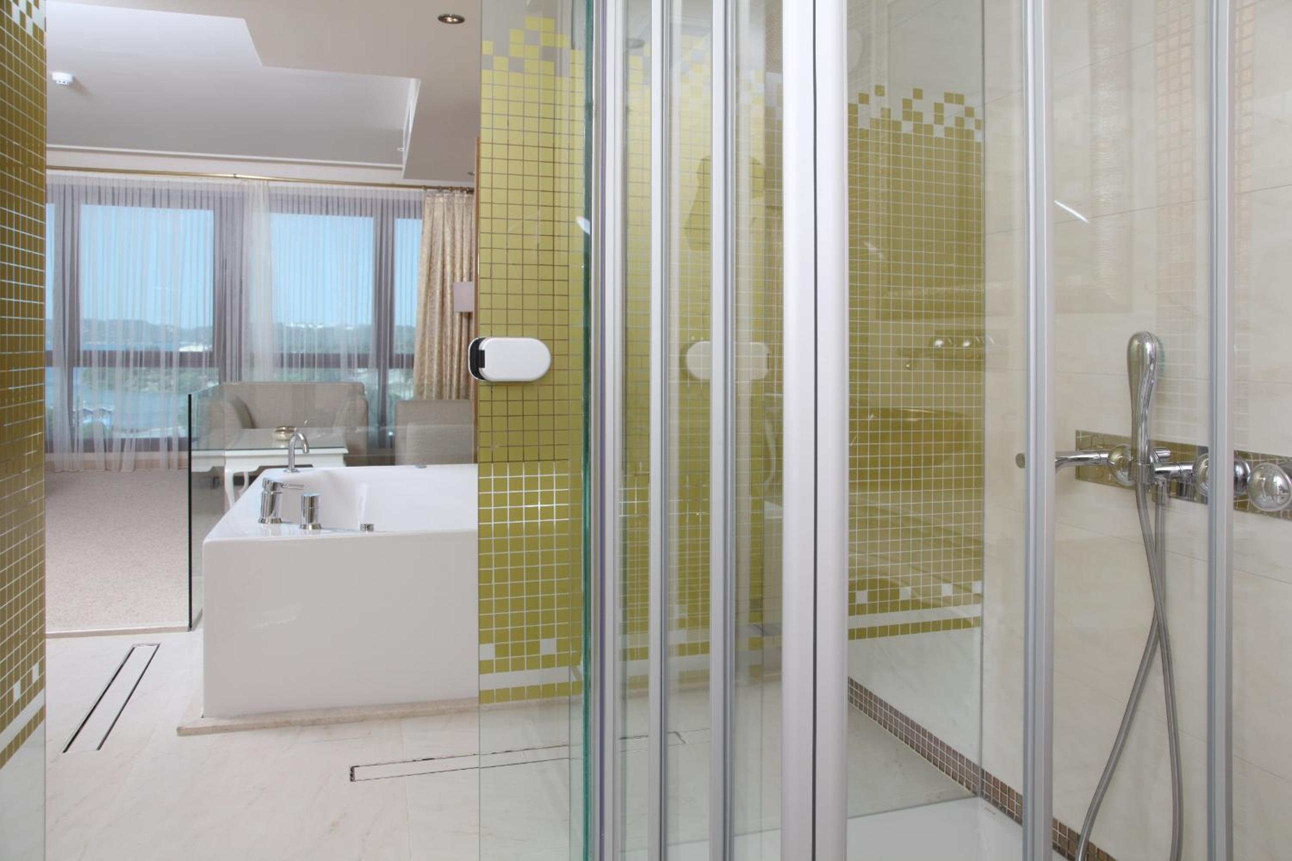 Masel Otel - Image 7