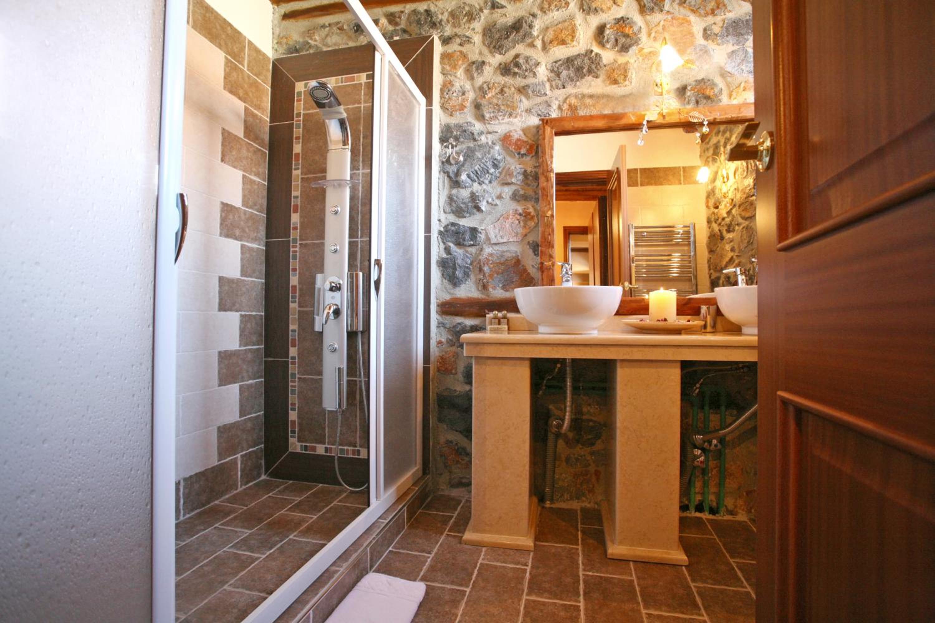 Photo 31