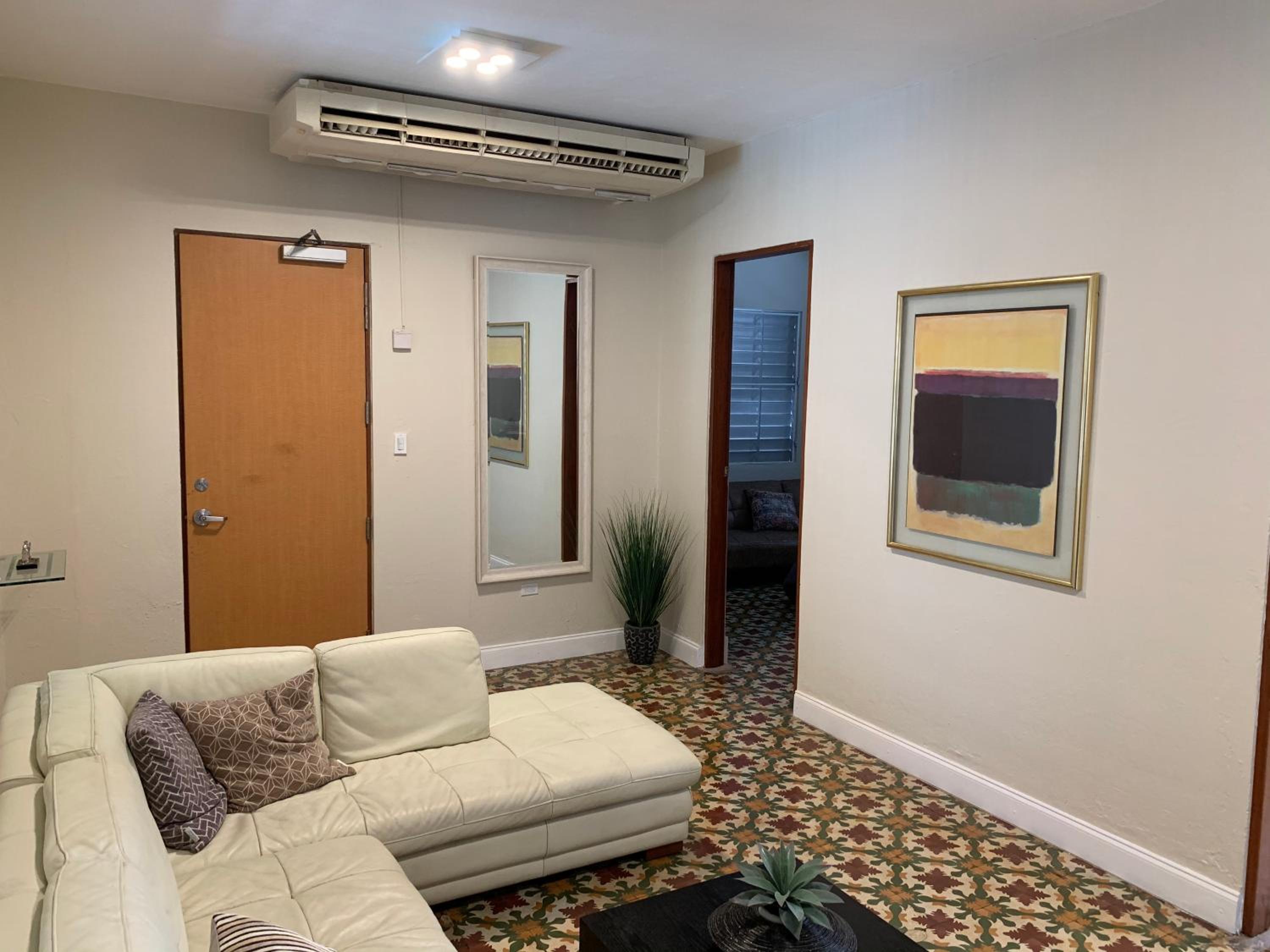 Calle Hollanda 3 Bedroom Home - Property Image 56