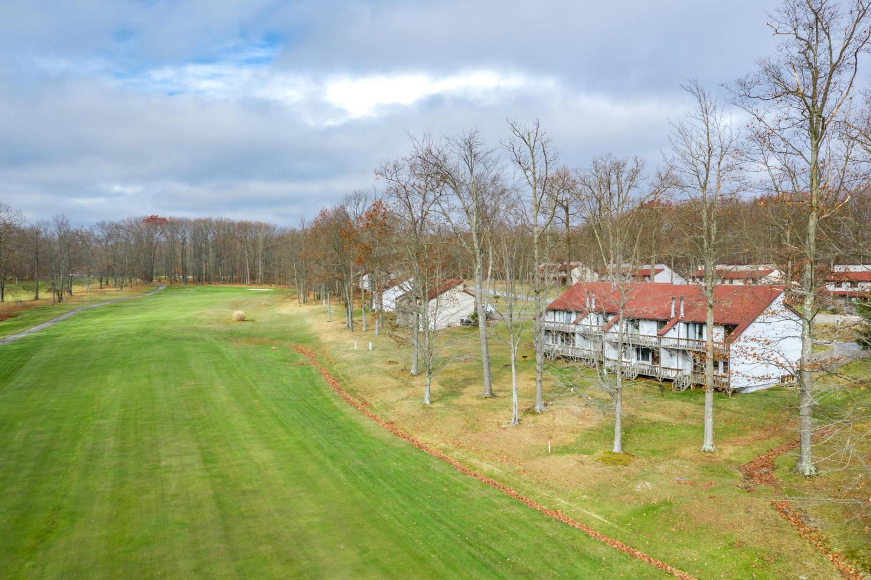 Crown Resorts at Silverwoods - Property Image 17