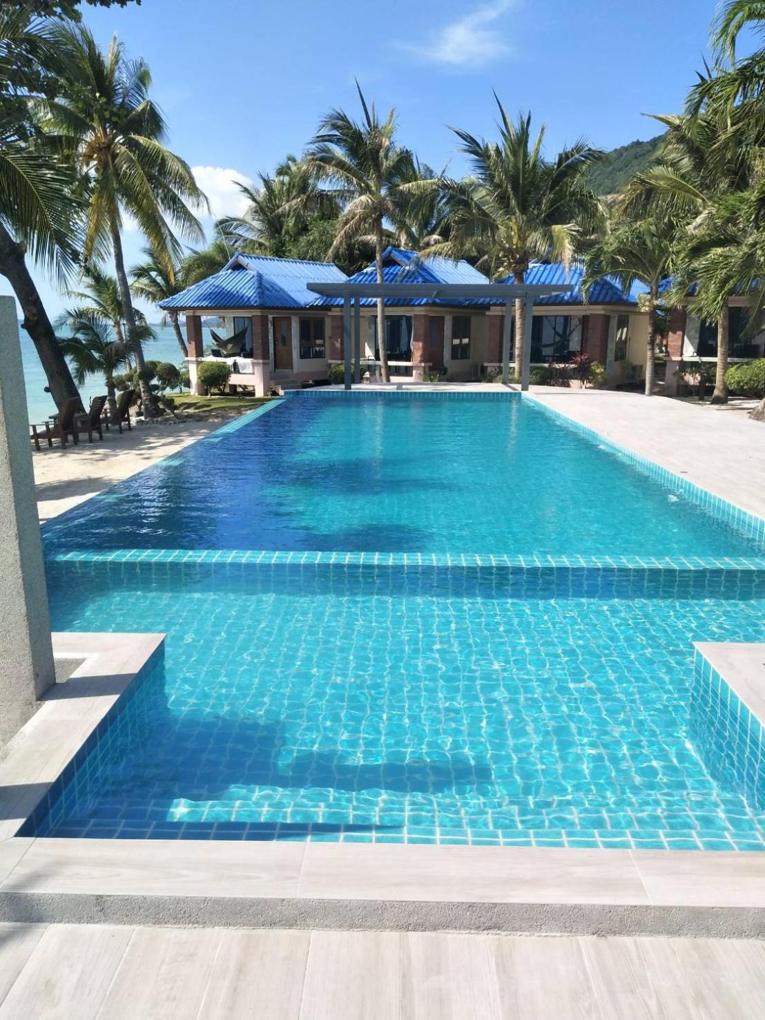 Sunset Beach Villas