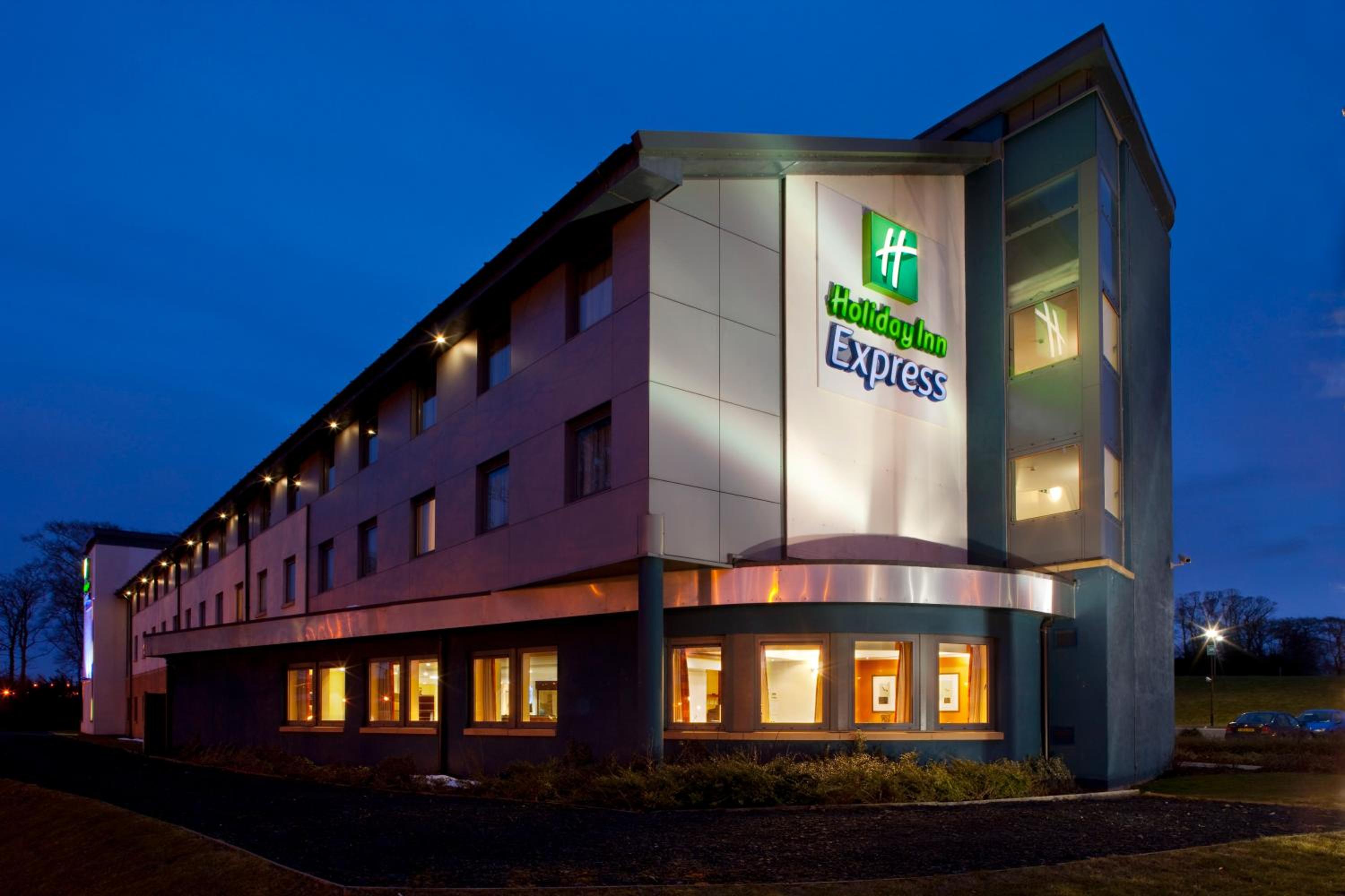 Dunfermline Vacations - Holiday Inn Express Dunfermline, an IHG Hotel - Property Image 1
