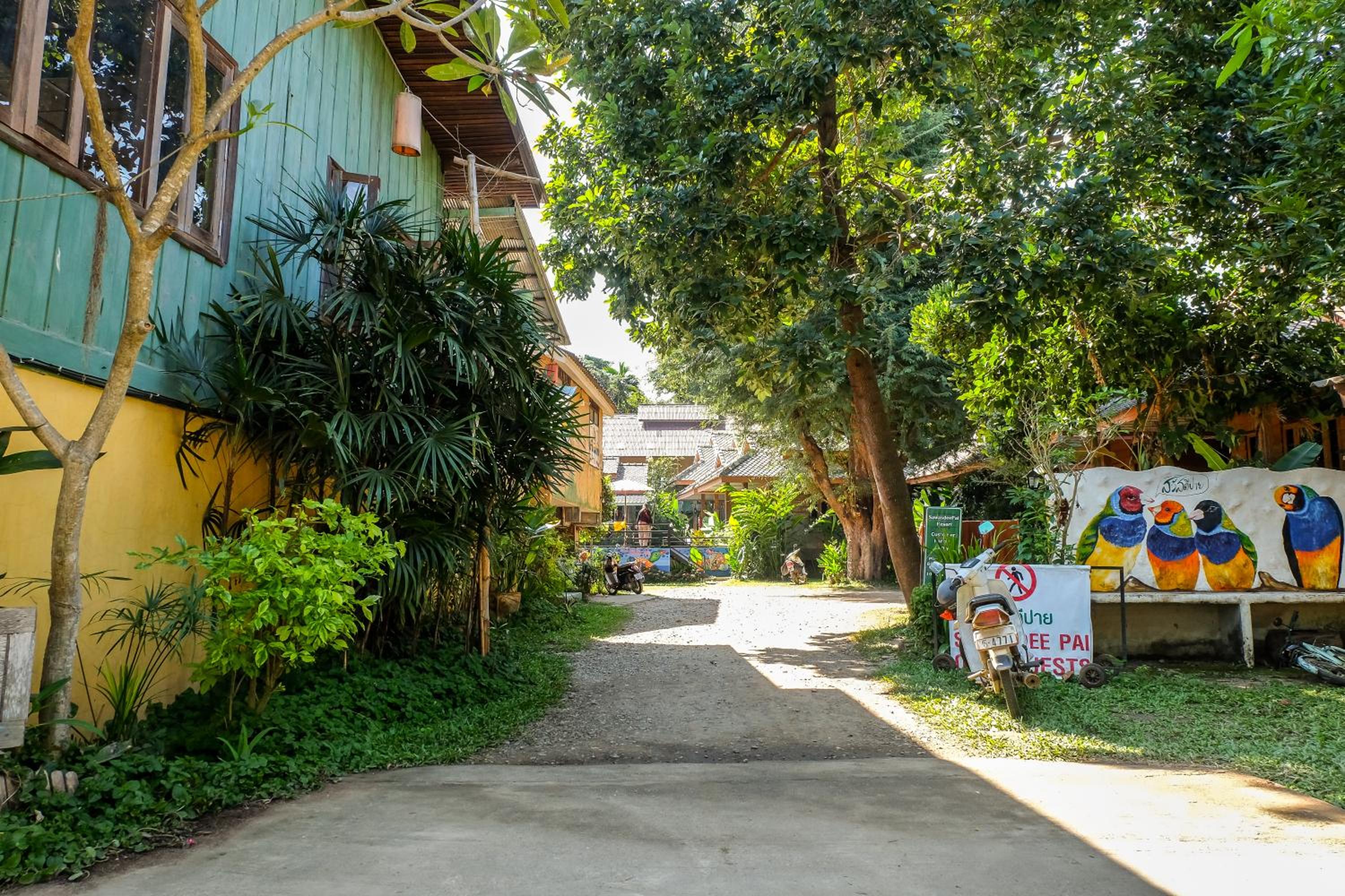 Sawasdeepai River Resort