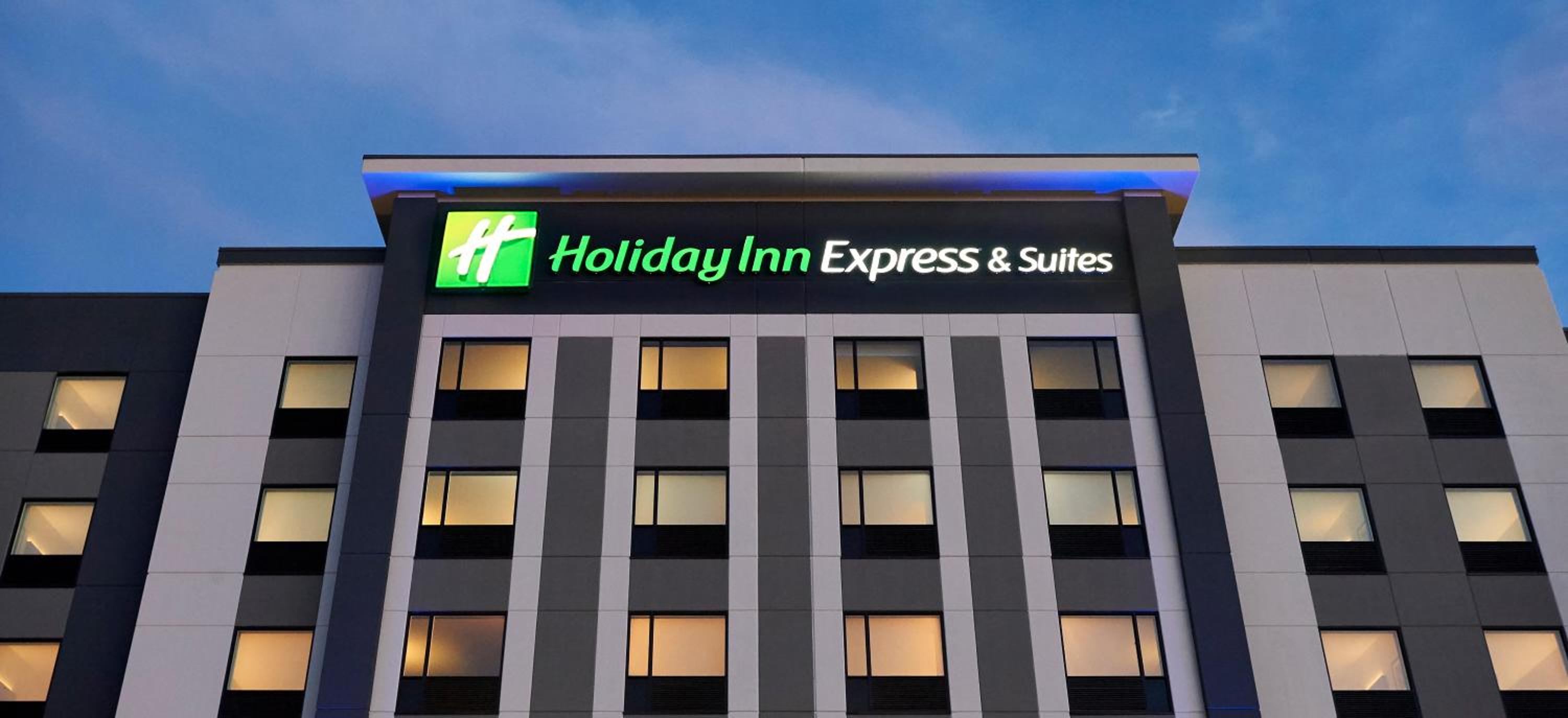 Brantford Vacations - Holiday Inn Express  Suites - Brantford, an IHG Hotel - Property Image 10