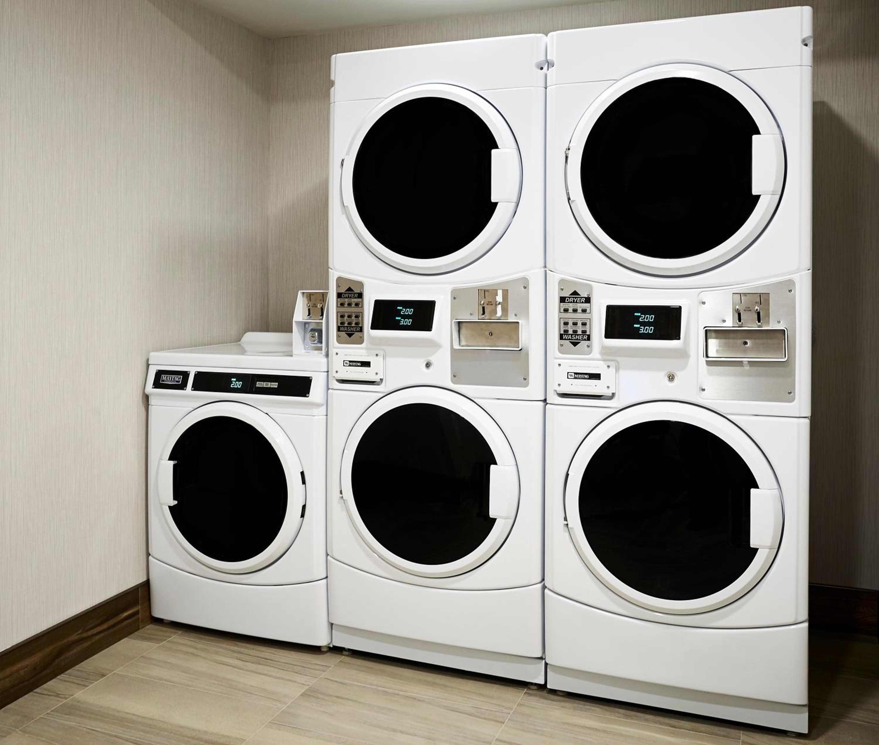 Brantford Vacations - Holiday Inn Express  Suites - Brantford, an IHG Hotel - Property Image 4