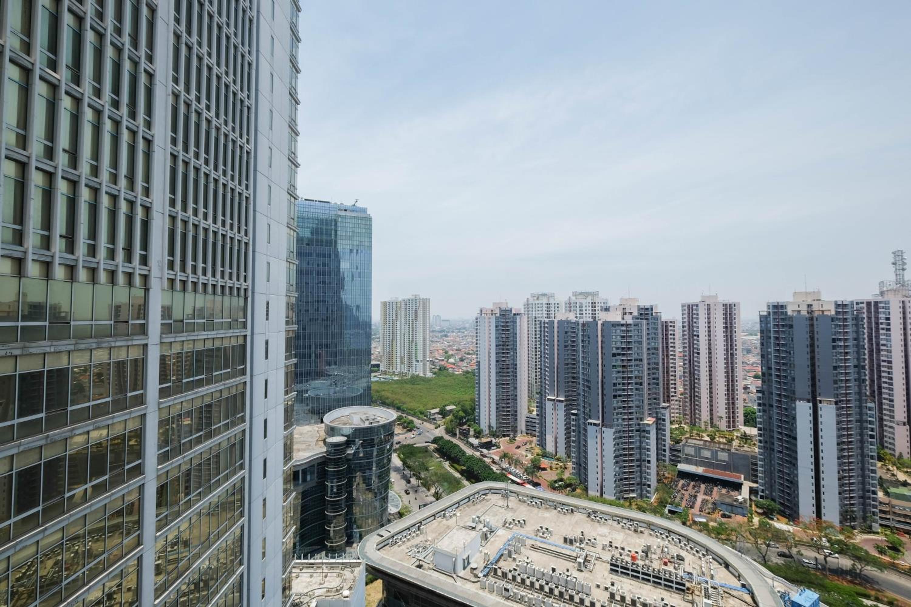 Spacious 2BR at Empyreal The Epicentrum Kuningan Apartment By Travelio