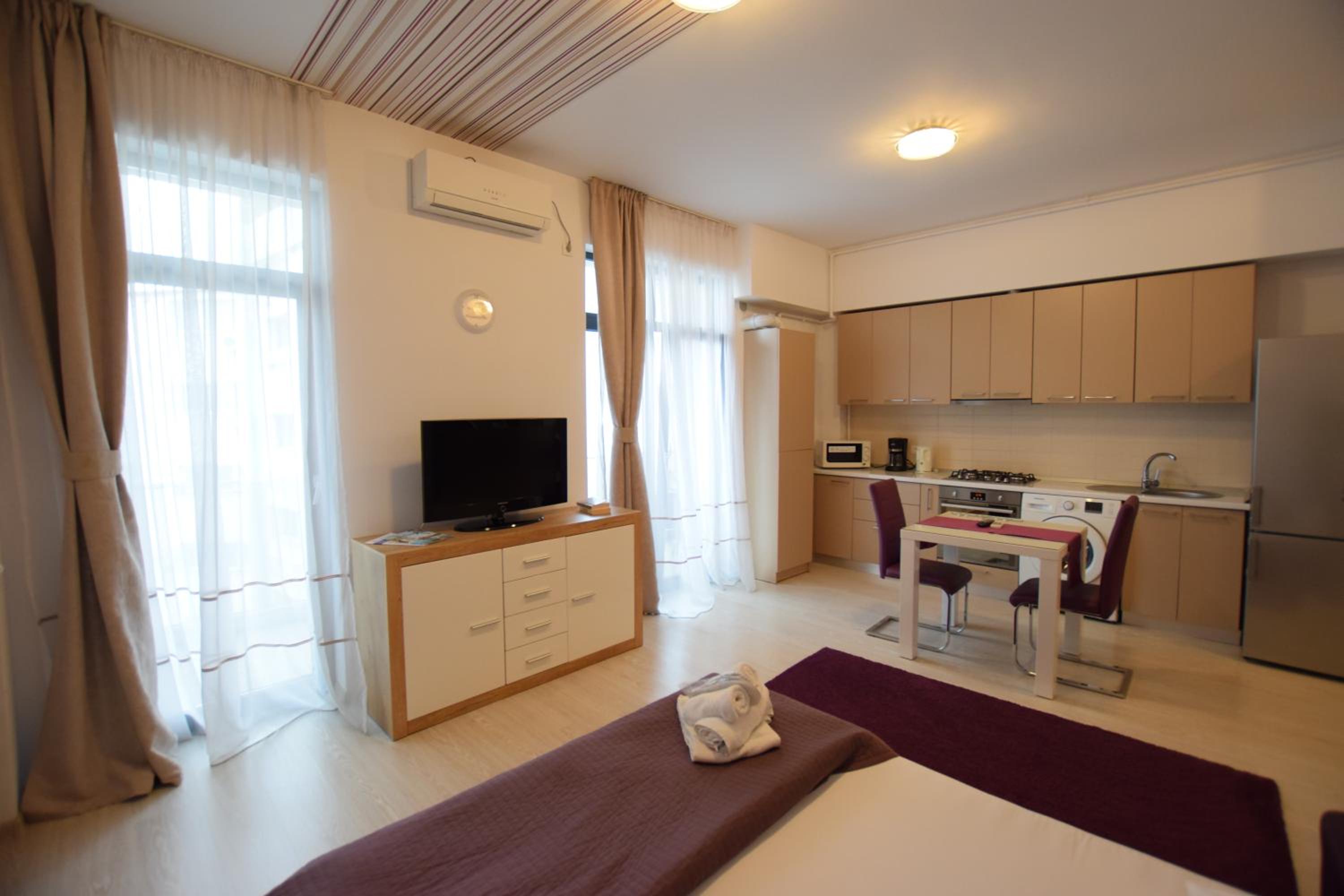 Uptown Residence Apartments