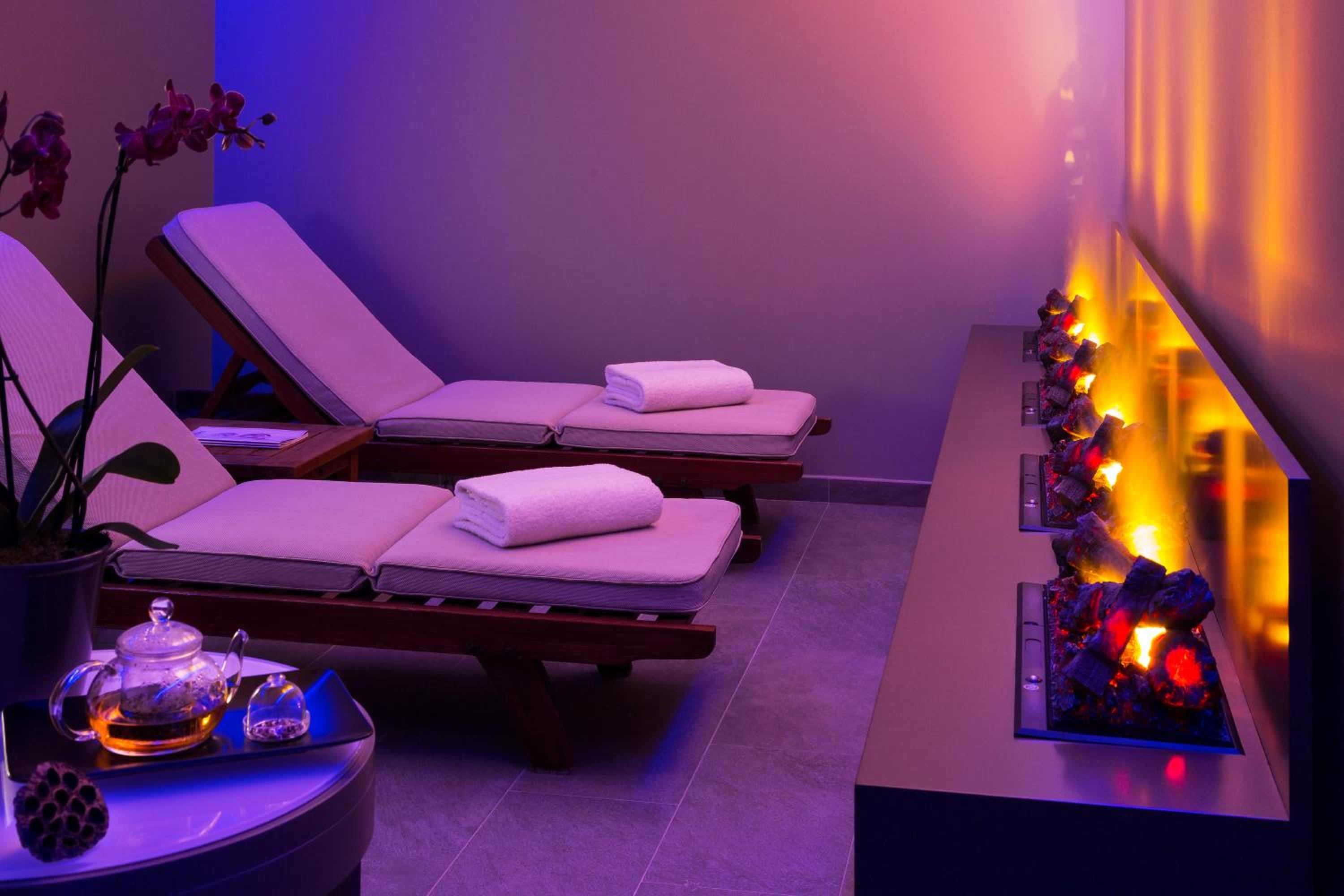 Deauville Vacations - Hotel Barriere L'Hotel du Golf - Property Image 42