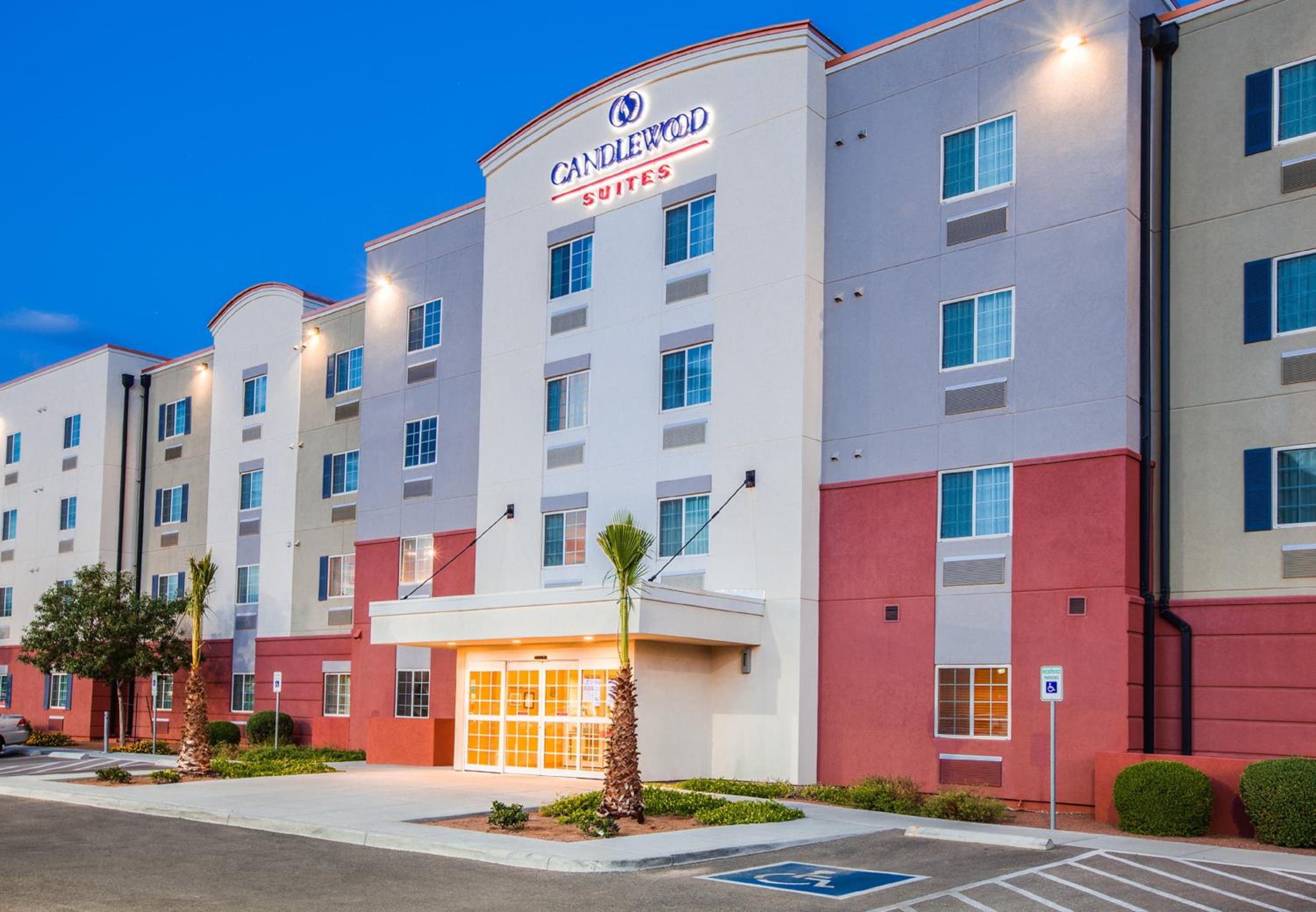 Hotel Candlewood Suites El Paso, an IHG Hotel - Image 1