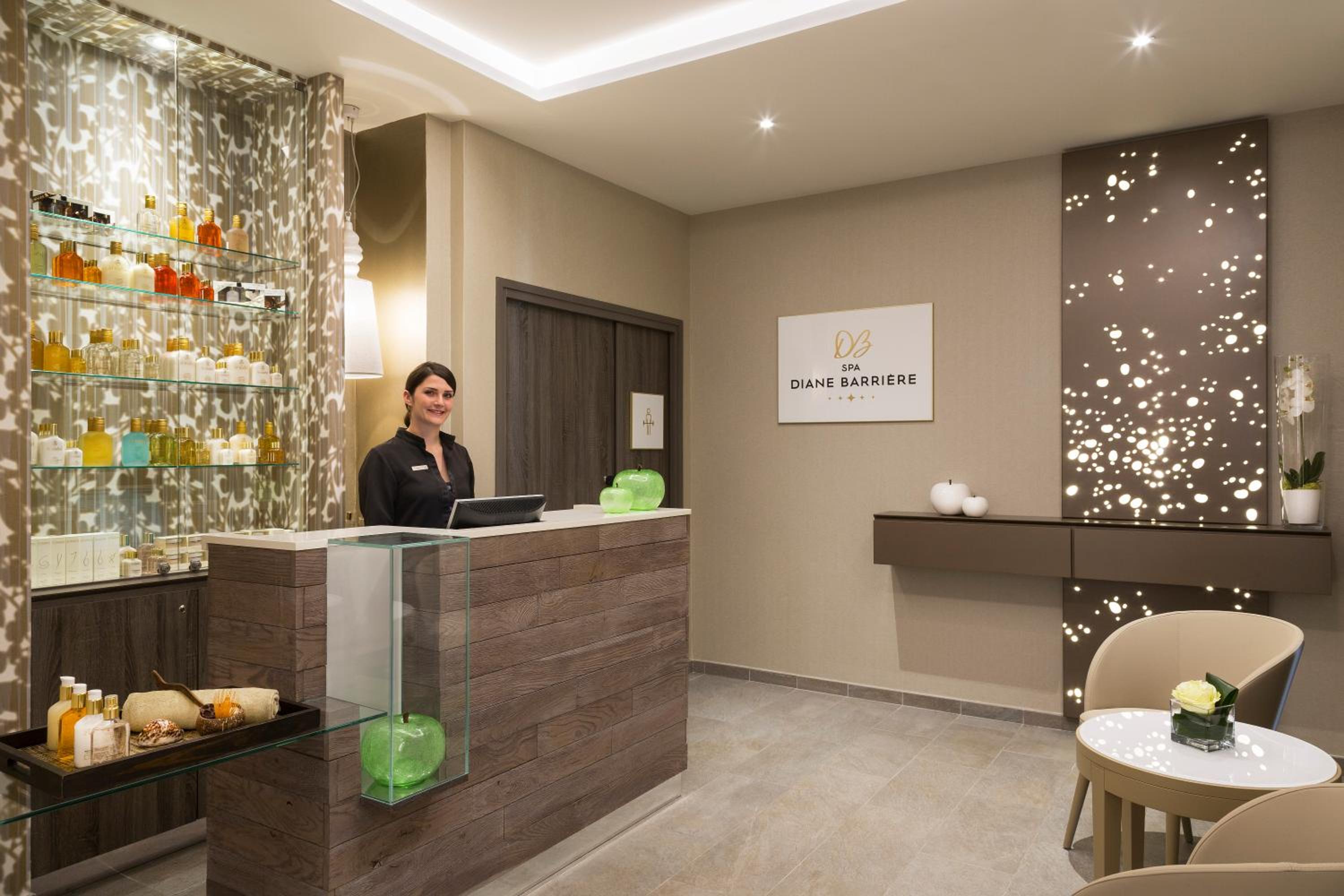 Deauville Vacations - Hotel Barriere L'Hotel du Golf - Property Image 44