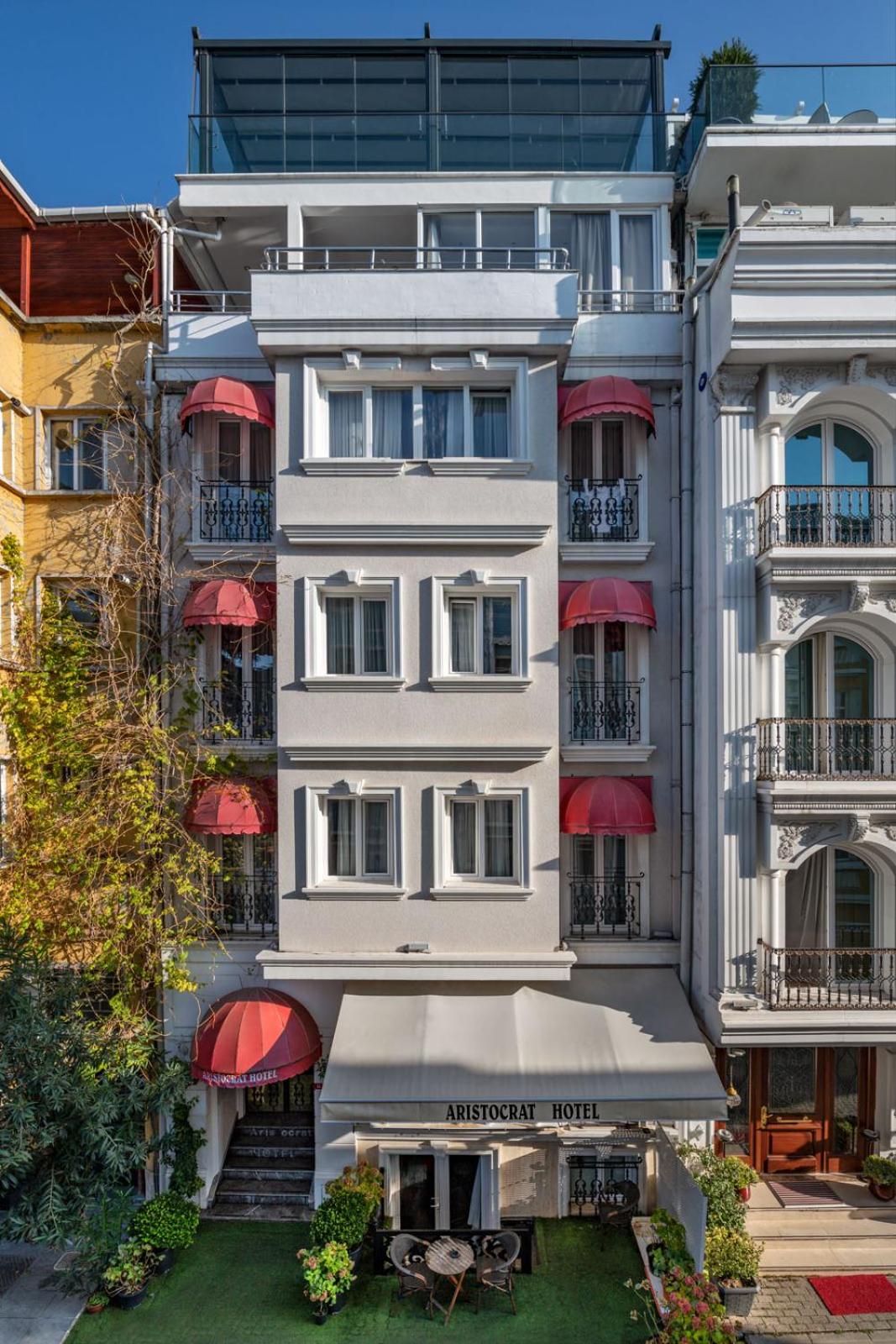 Aristocrat Hotel - Image 104