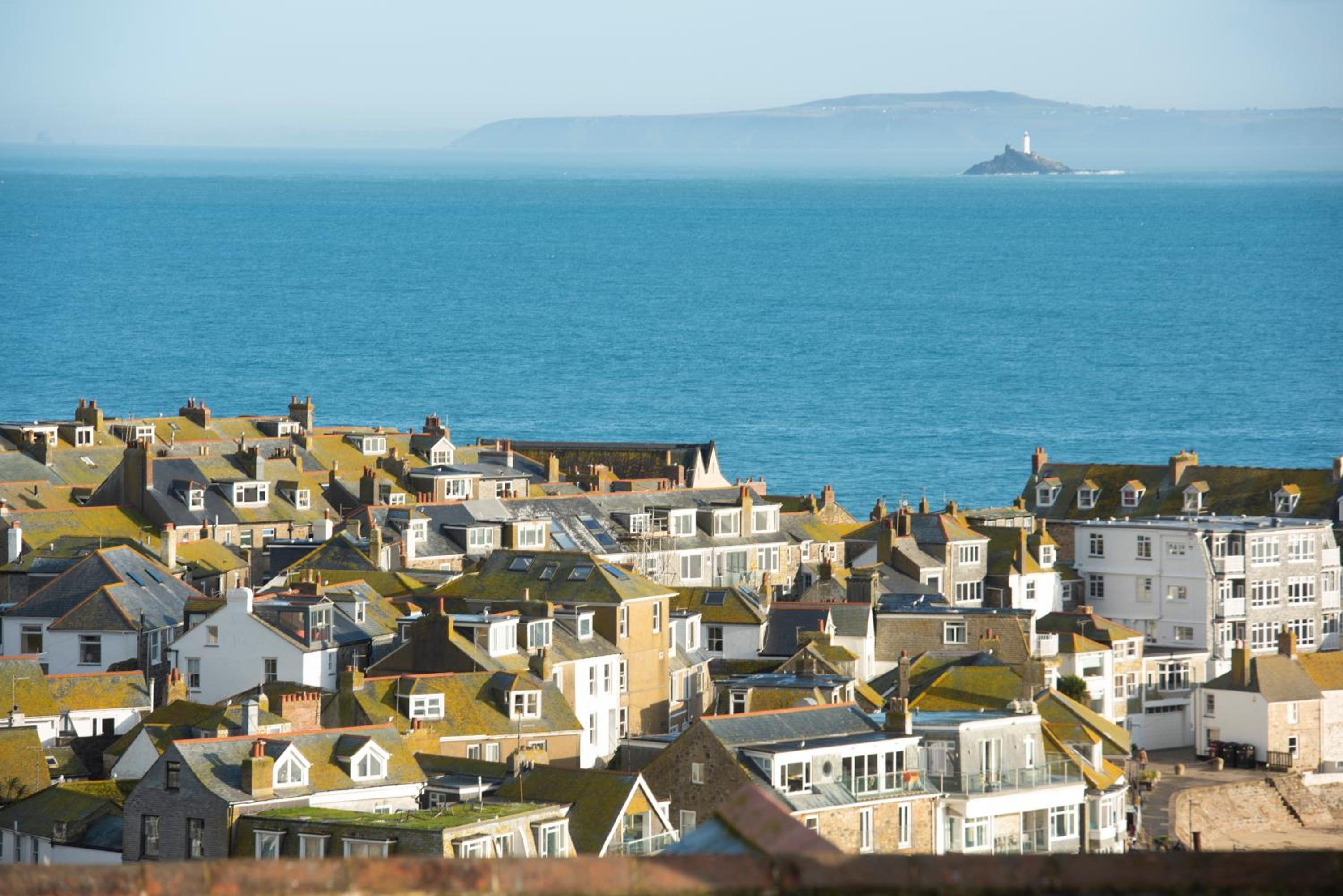 Waves Apartment, St Ives view 3