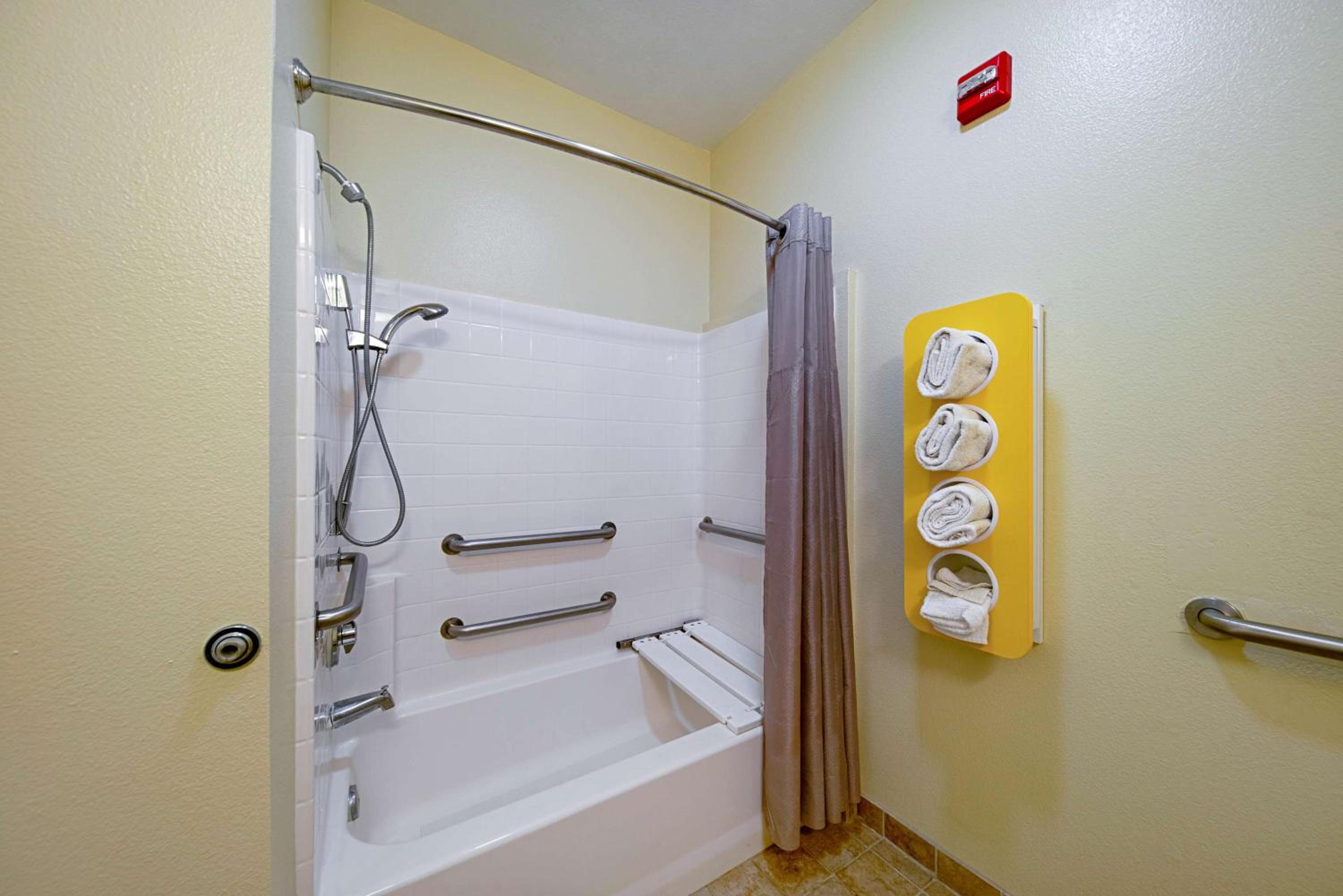 Motel 6-Rhome, TX