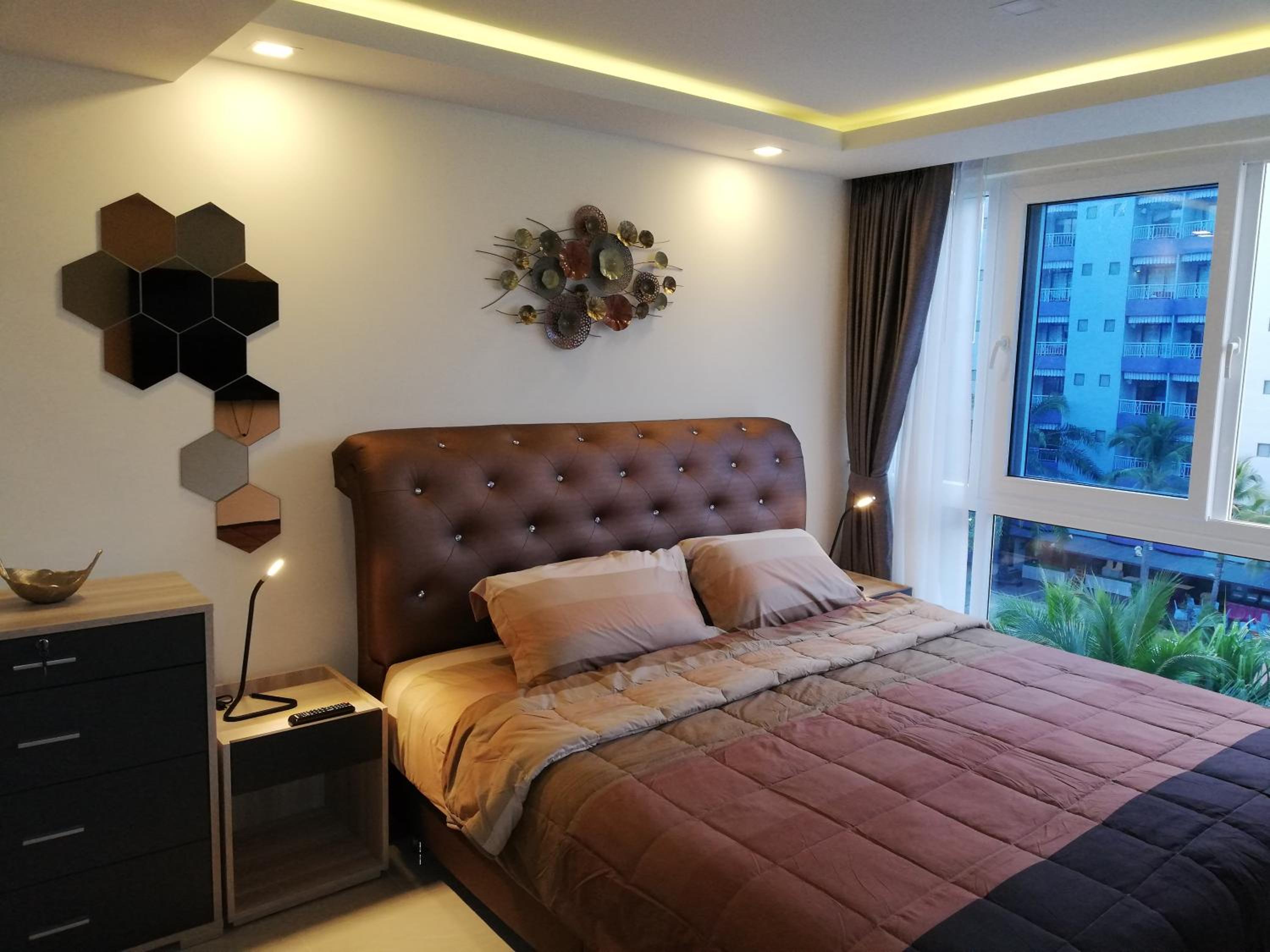 Grand Avenue Residence 1 bedroom