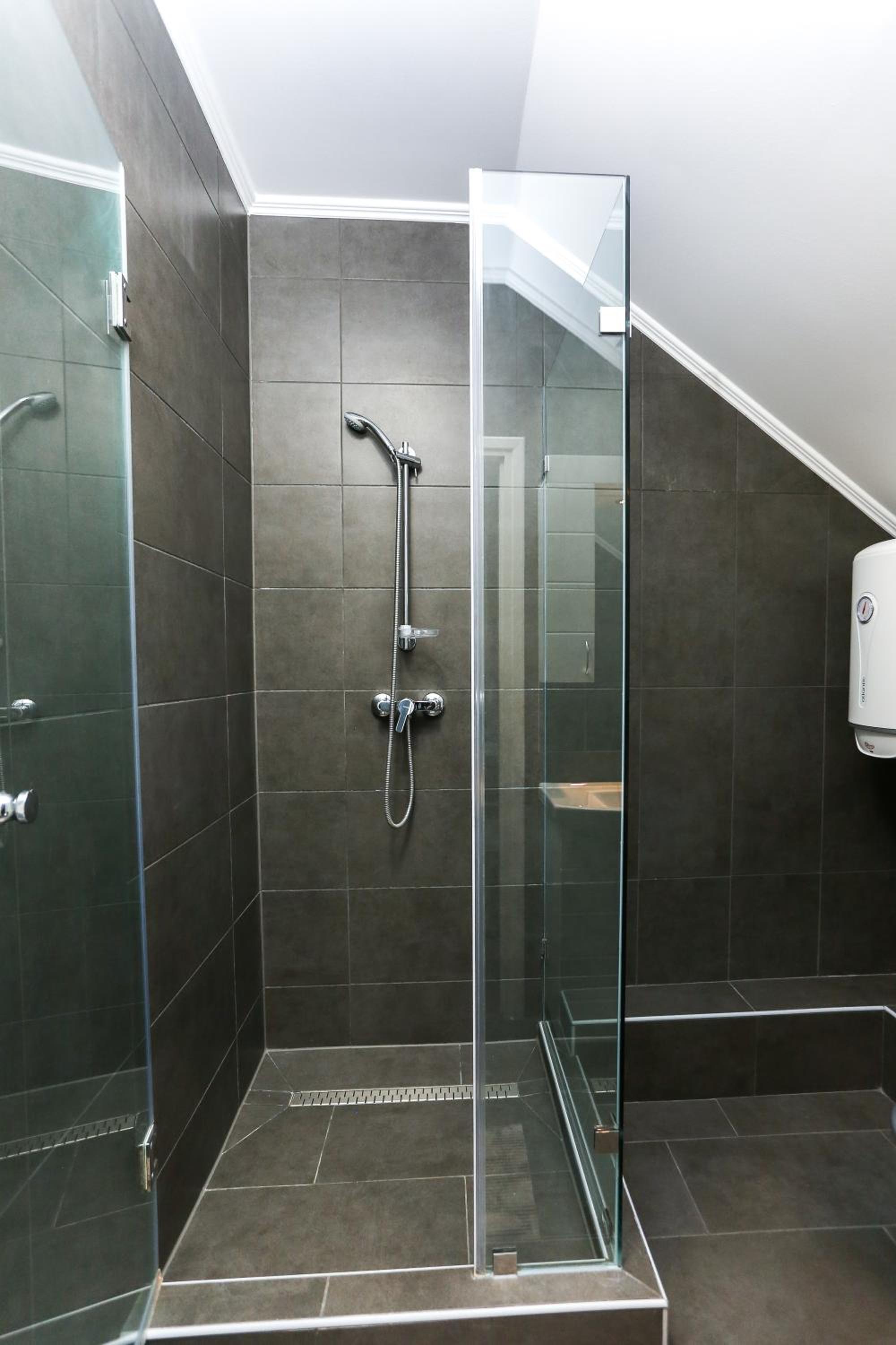 GÁRDI APARTMAN view 2