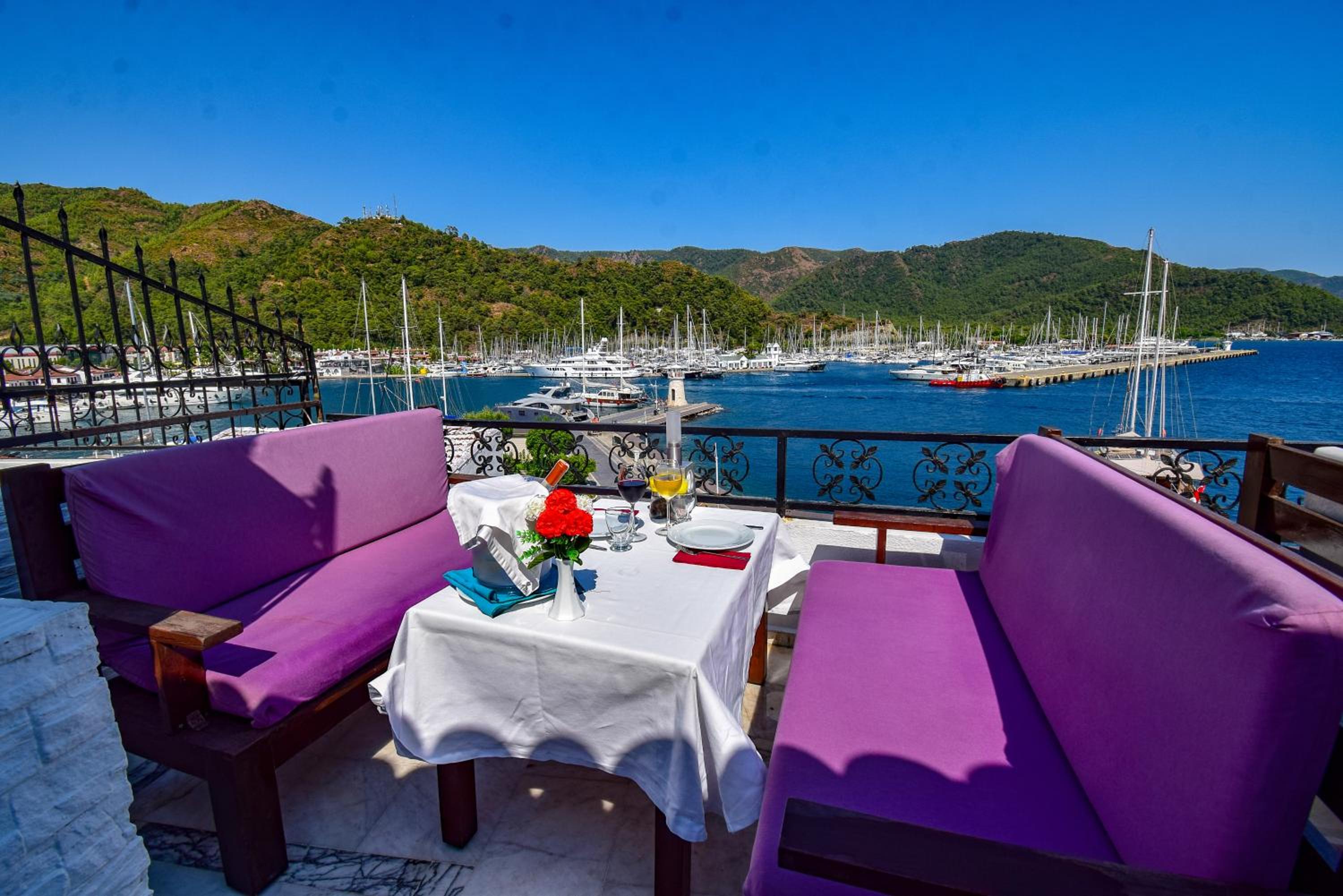 Mets Boutique Hotel - Image 79