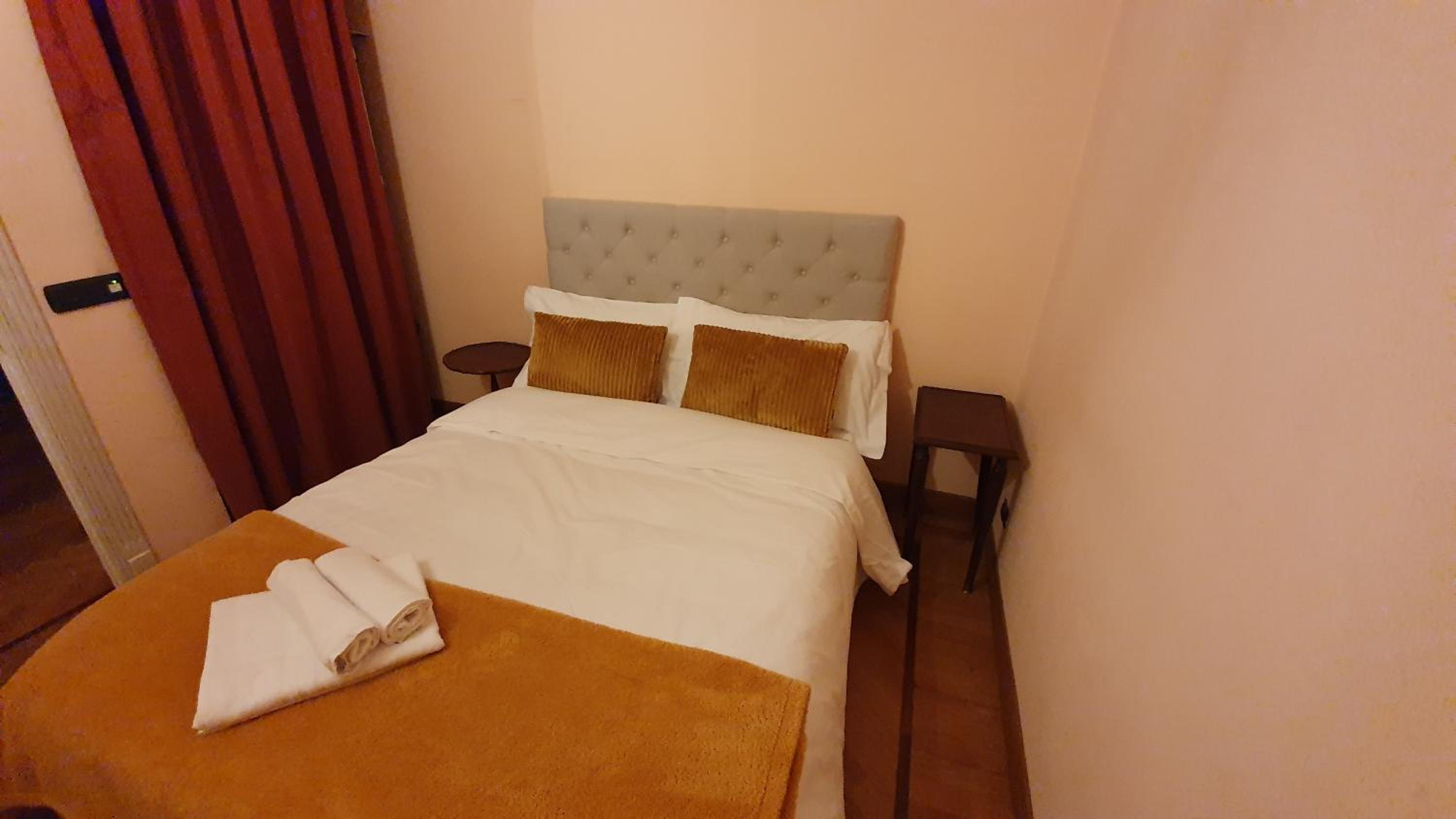 Broletto 26