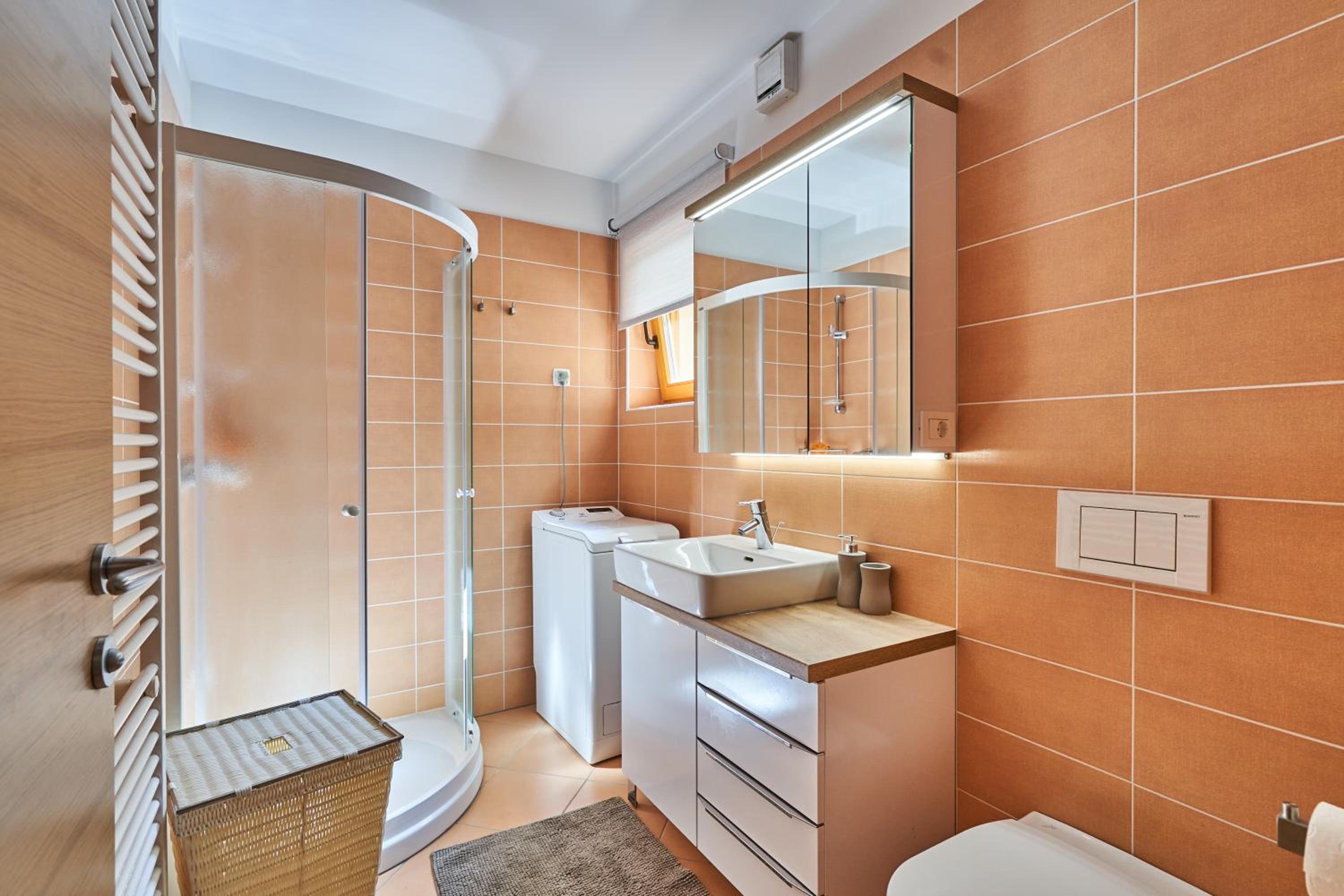 Cozy Apartment in the heart of Kranjska Gora view 2