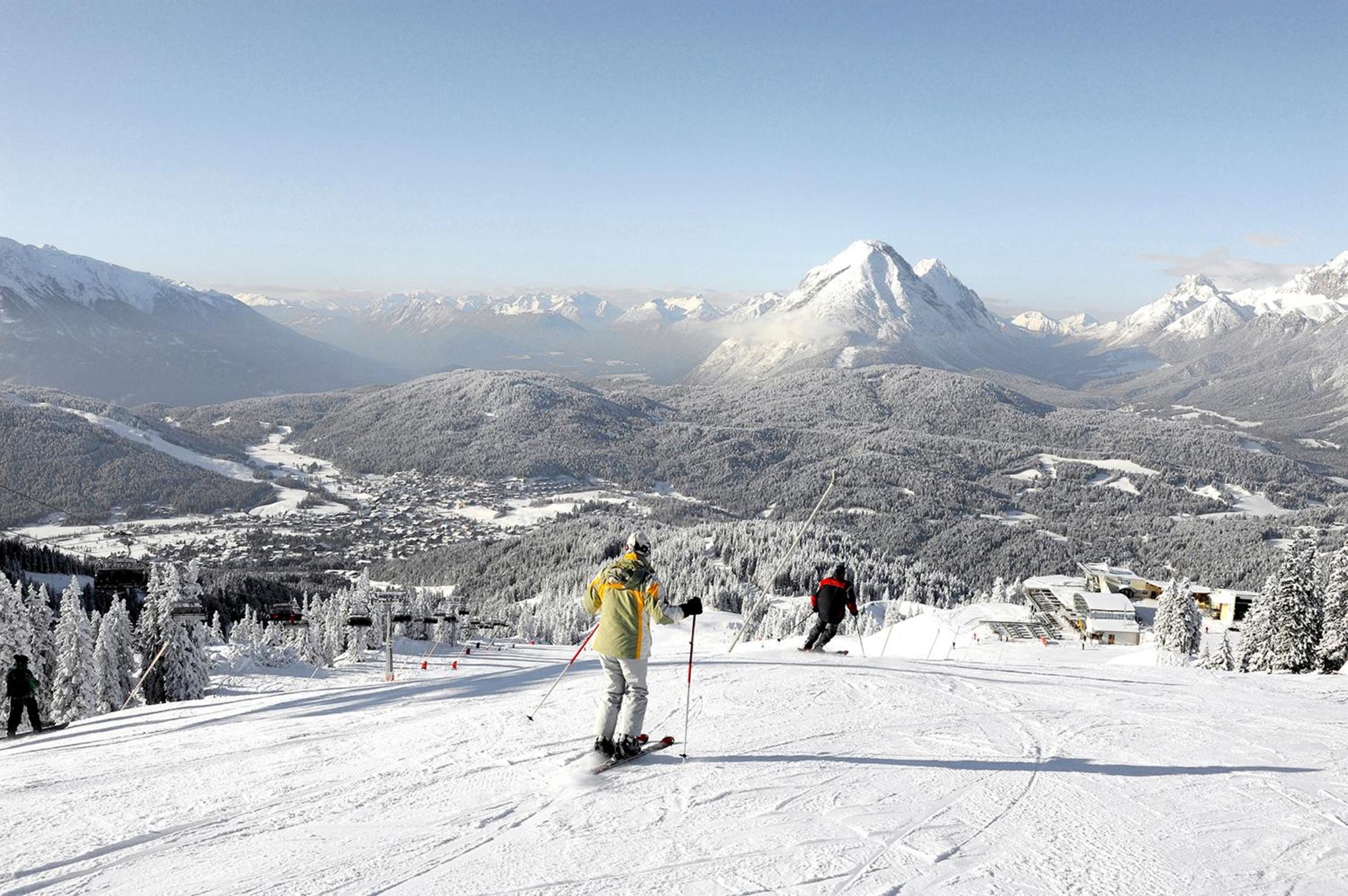 The Seefeld Retreat - Central Family Friendly Apartments - Mountain Views