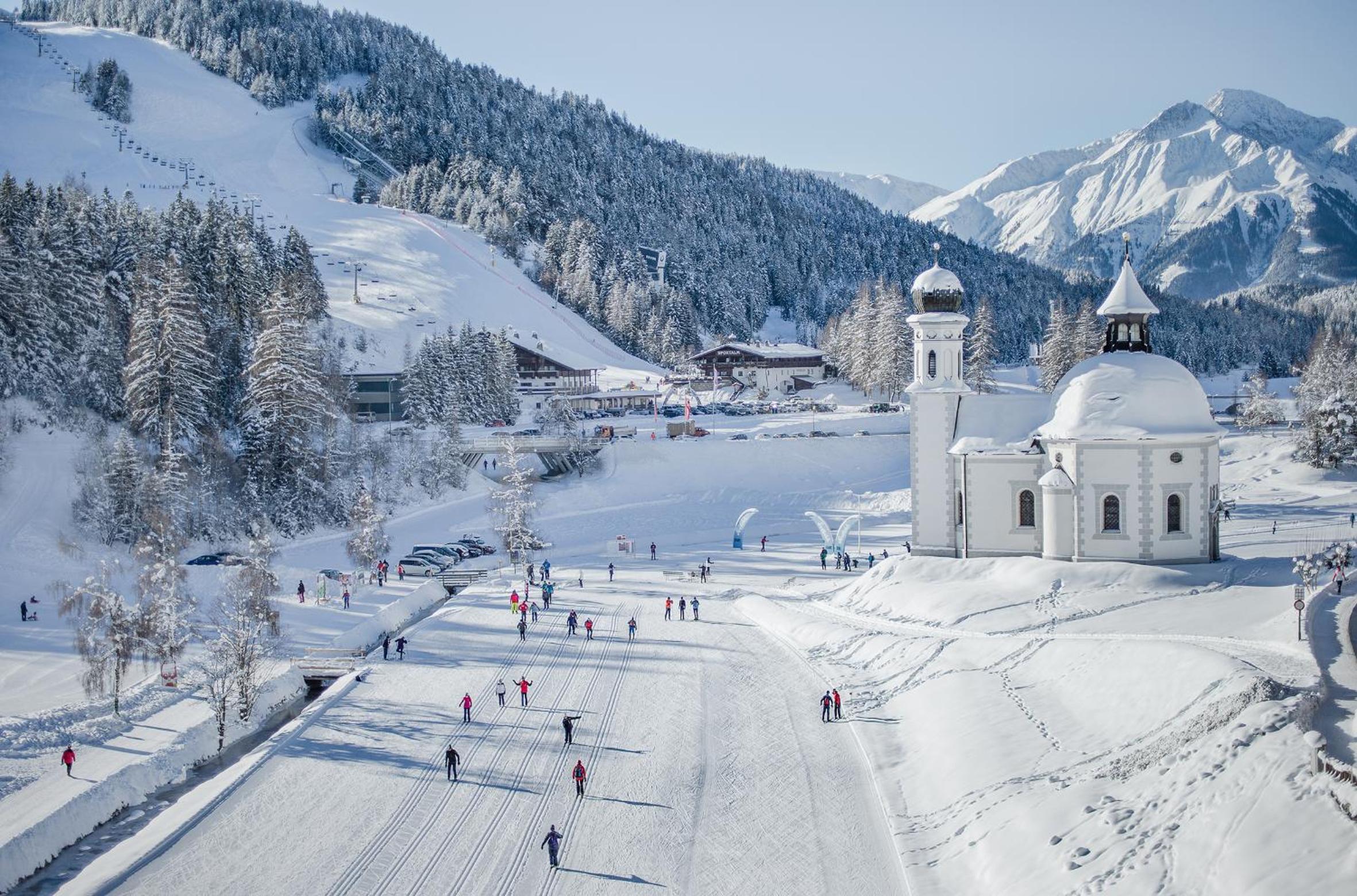 The Seefeld Retreat - Central Family Friendly Apartments - Mountain Views