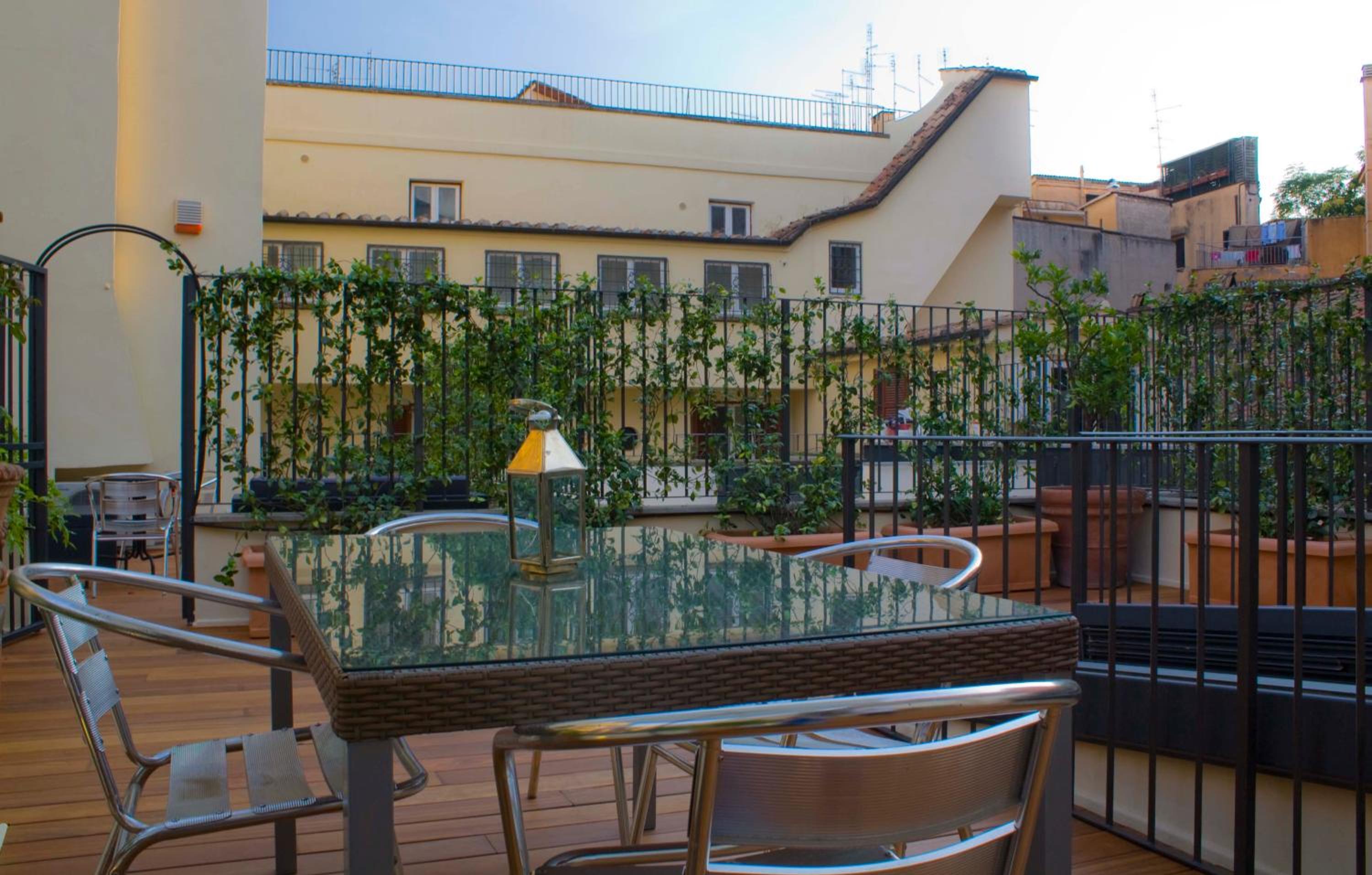 Nostromondo Ciancaleoni Palace