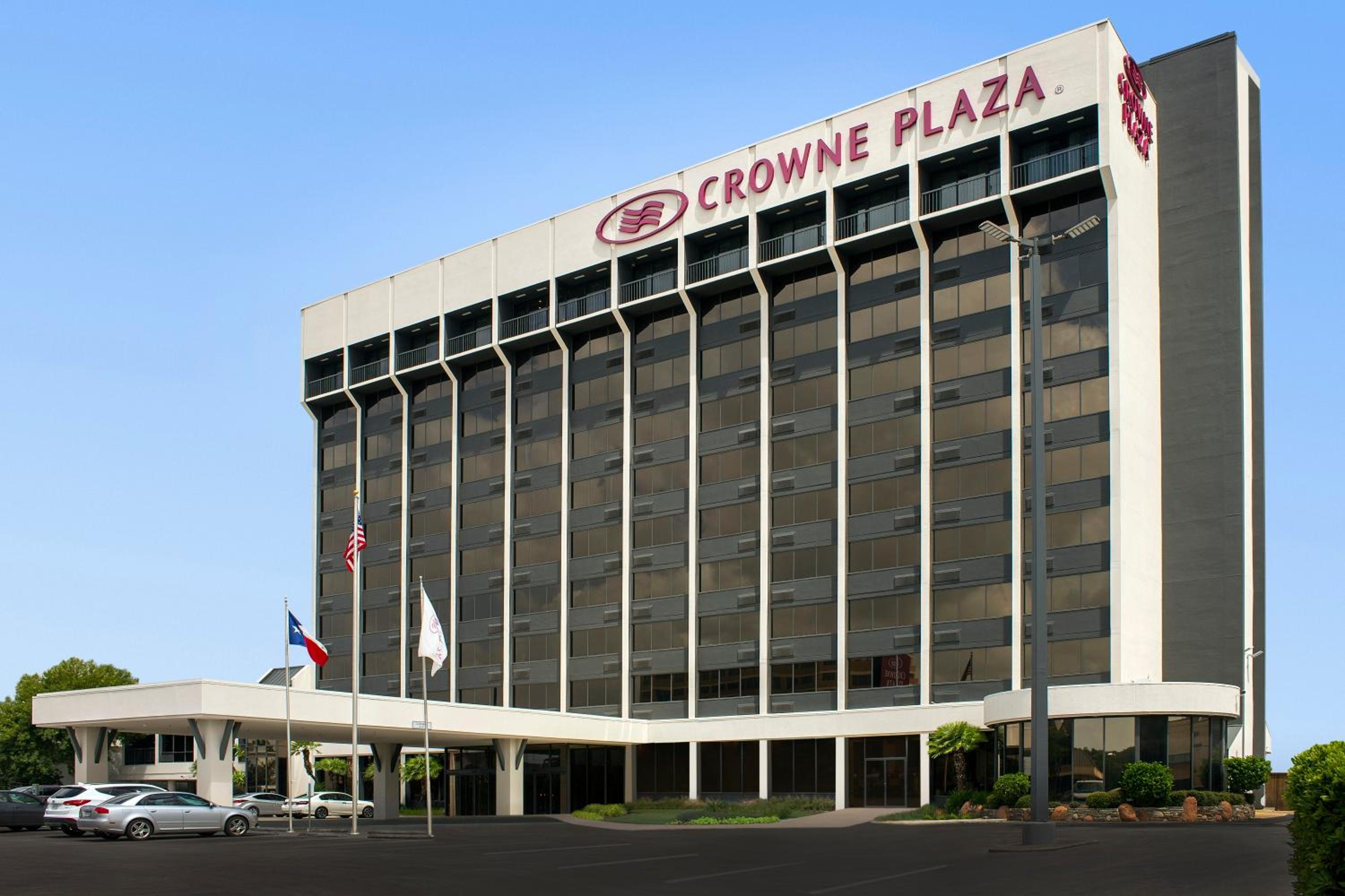 Hotel Crowne Plaza San Antonio Airport, an IHG Hotel - Image 1
