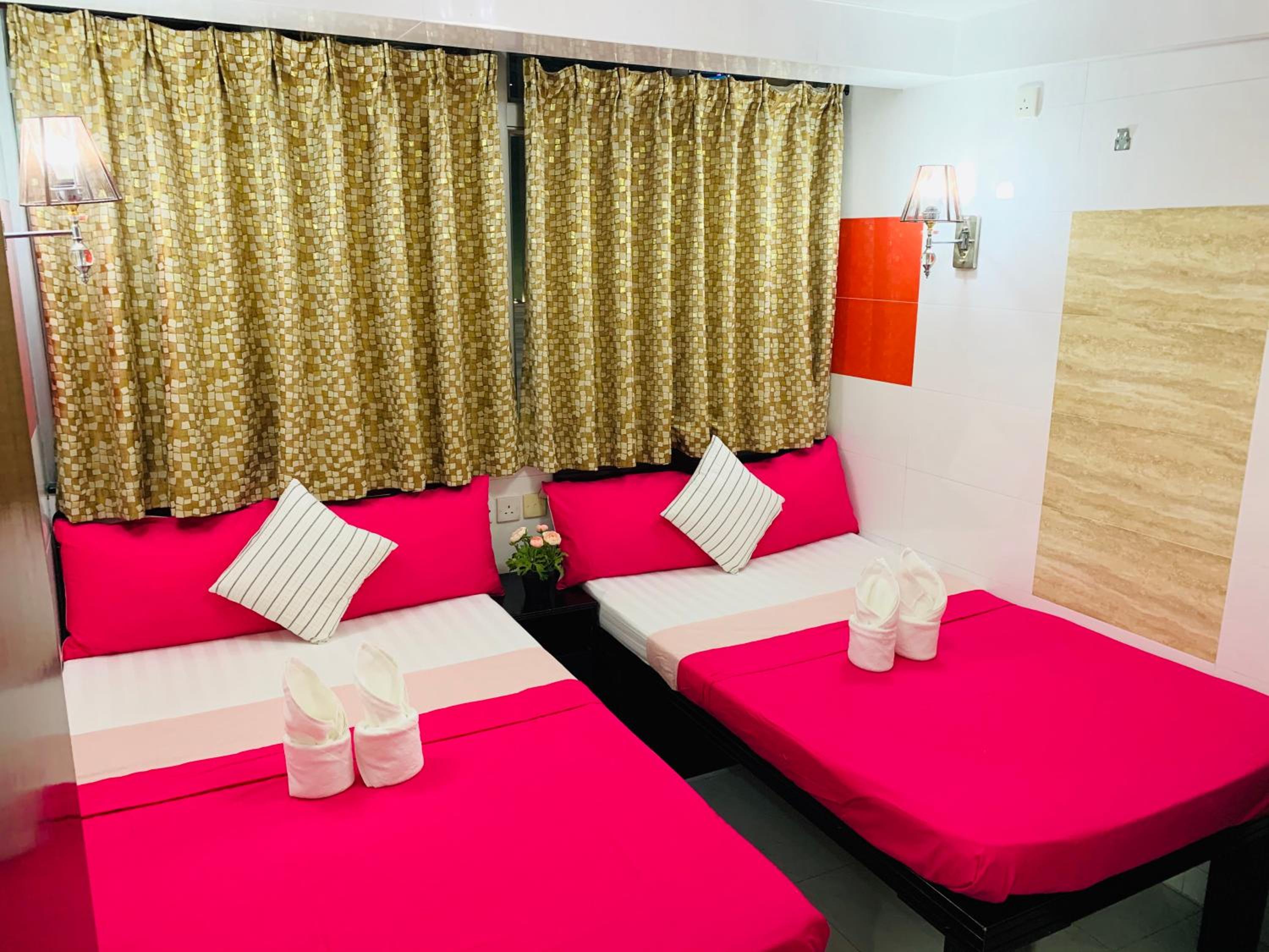 Manila Lounge