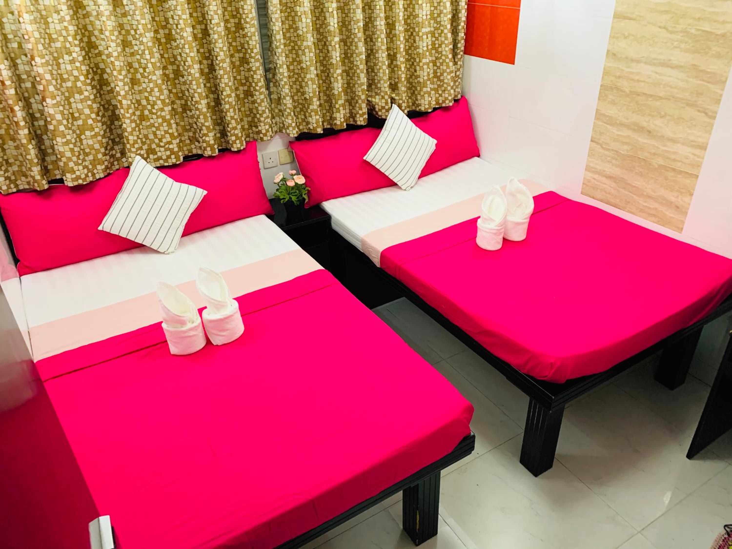 Manila Lounge