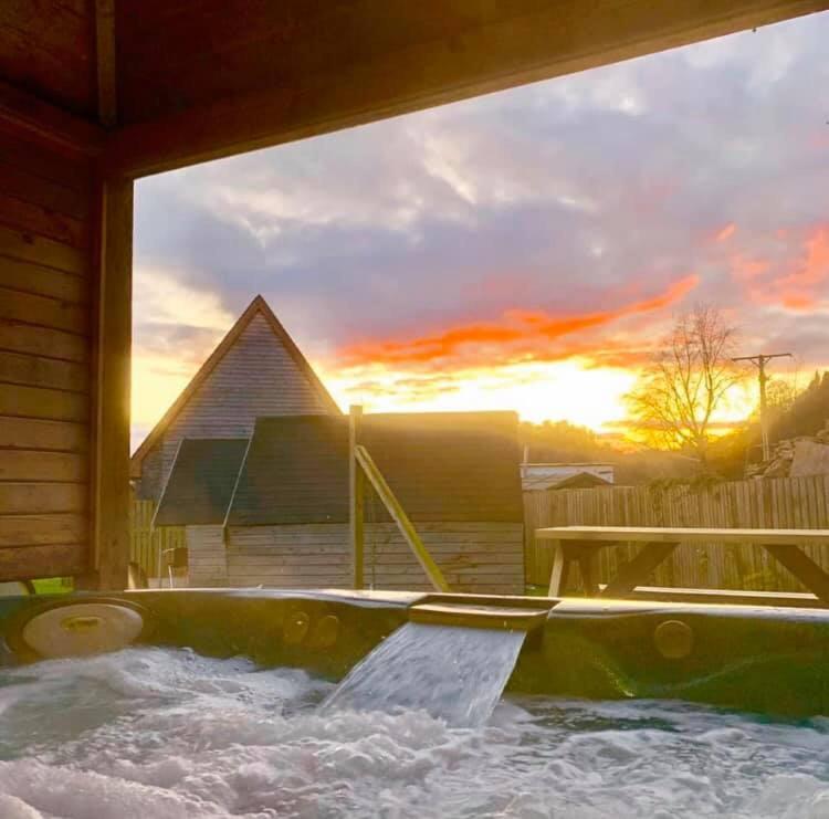 Balmaha Lodges and Apartments