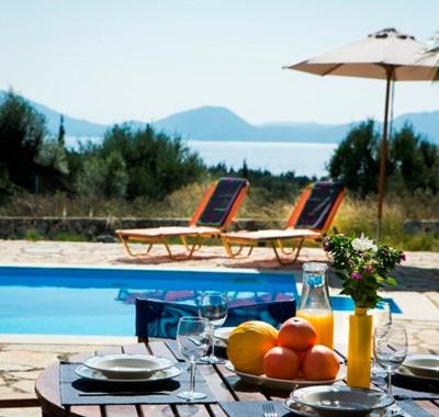 Villa Vista Green view 3